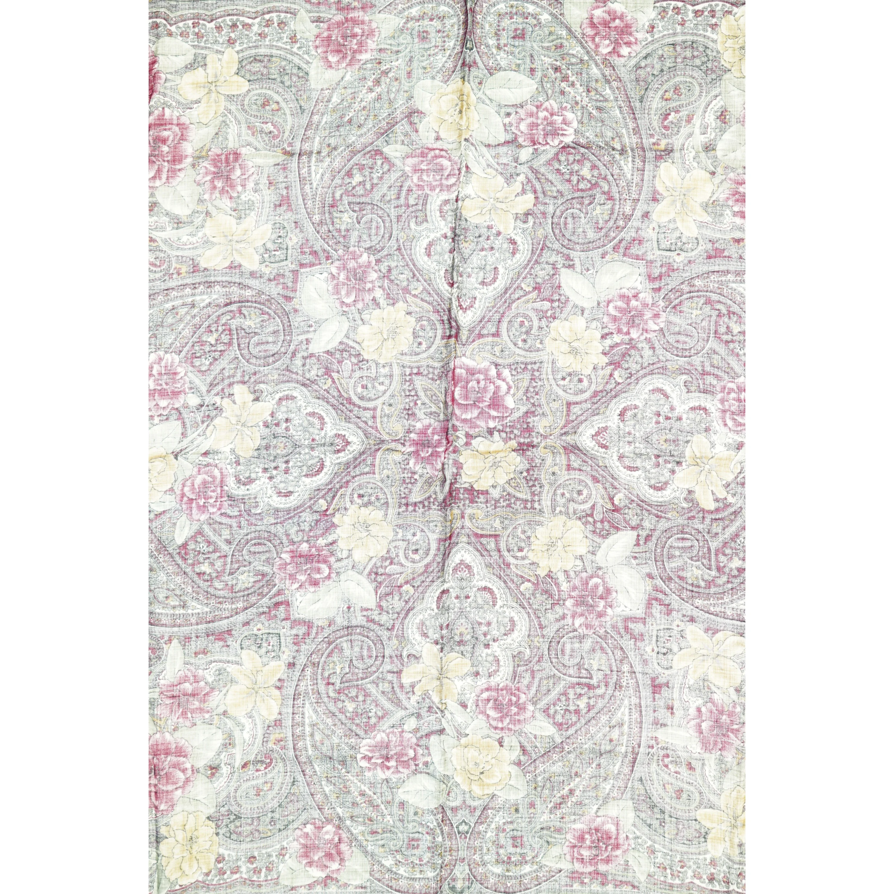 Mønstret tørklæde (str. 110 x 110 cm)