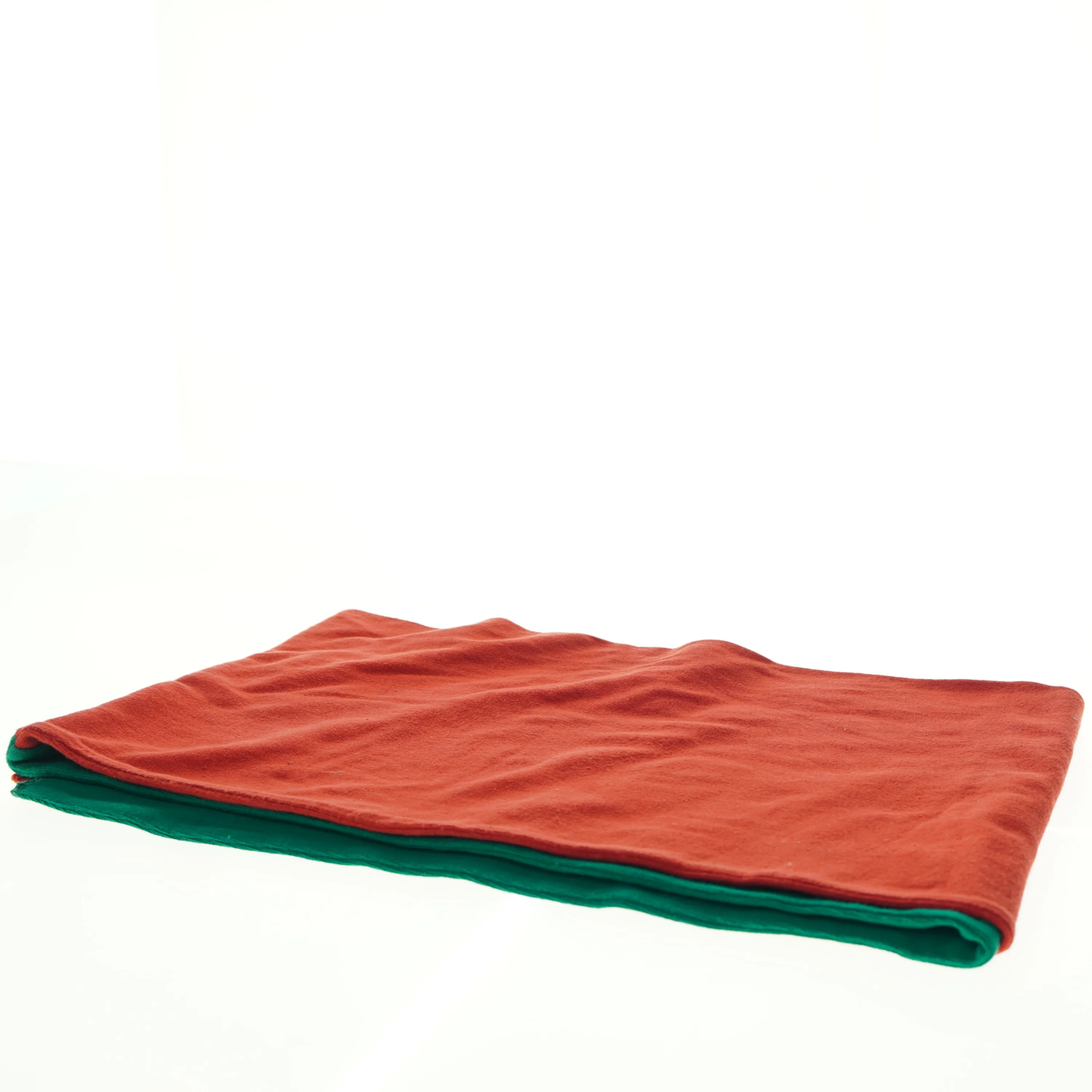 Dobbeltfarvet tæppe (str. 27 x 69 cm)