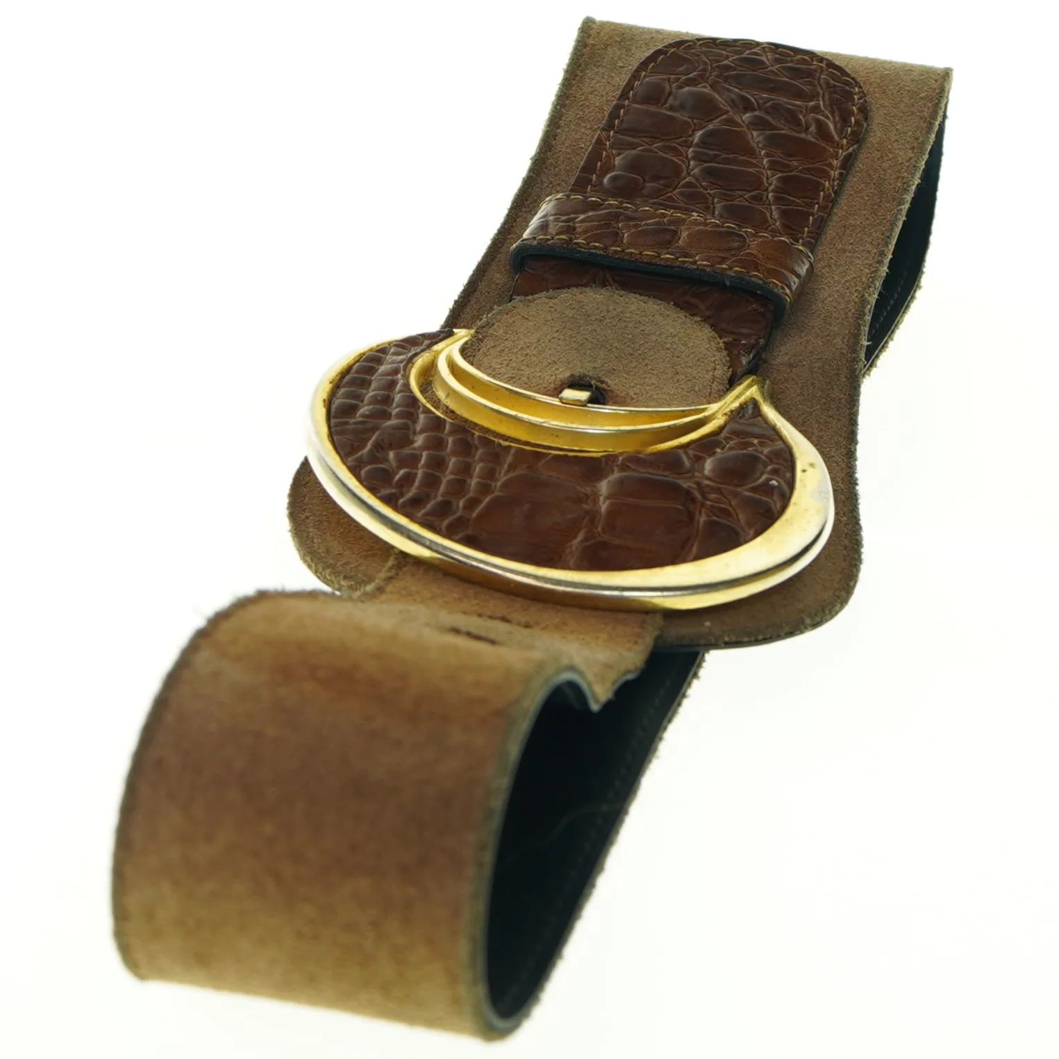 Læderbælte med guldspænde (str. Længde, 75 cm. b. 5 - 10 cm)