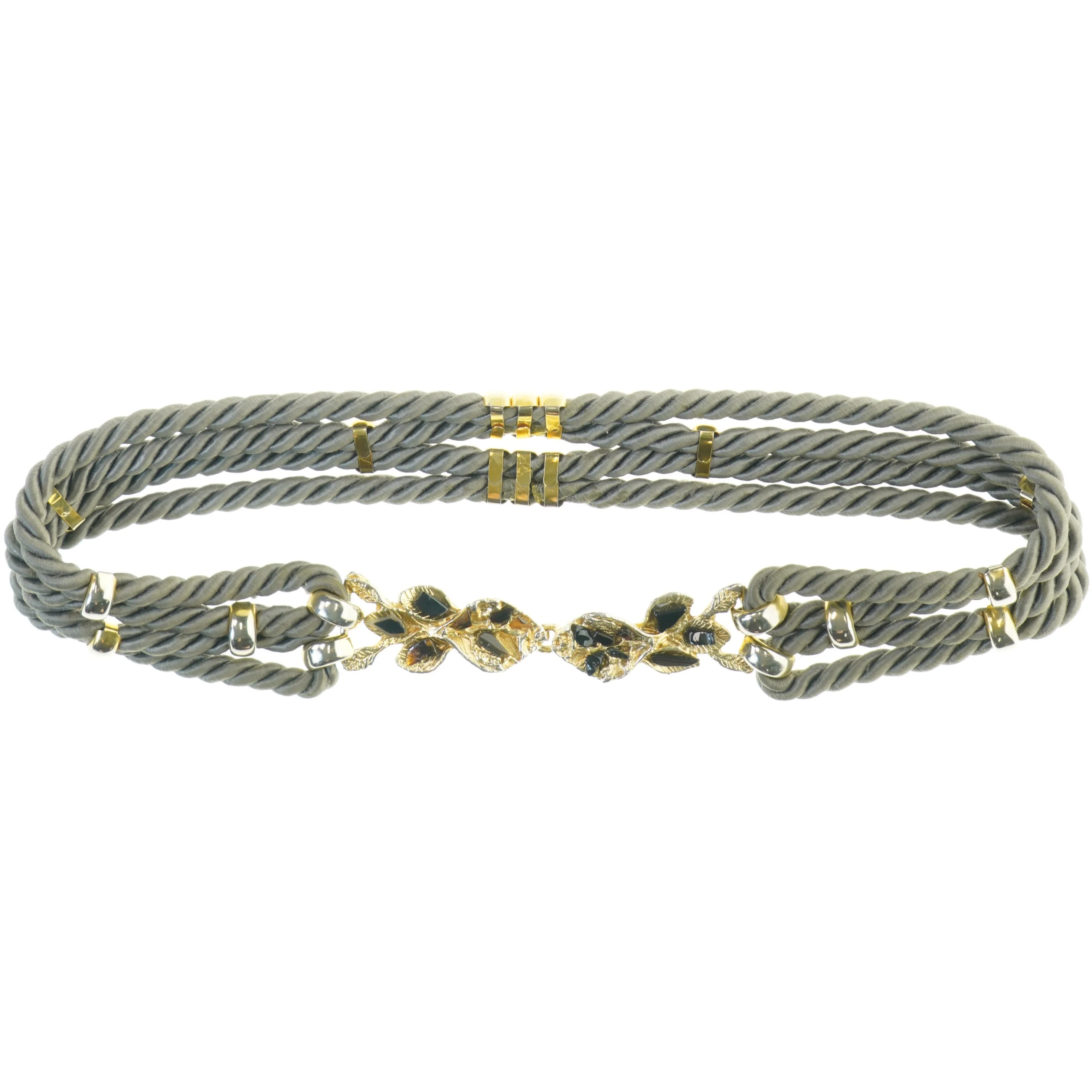 Flettet bælte med vedhæng (str. Længde. 83 cm. b. 4,5 cm)