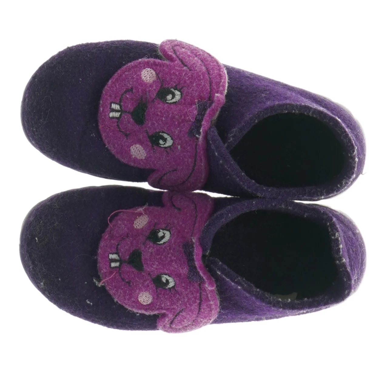 Børnesutsko med kaninansigt fra Superfit (str. 23)