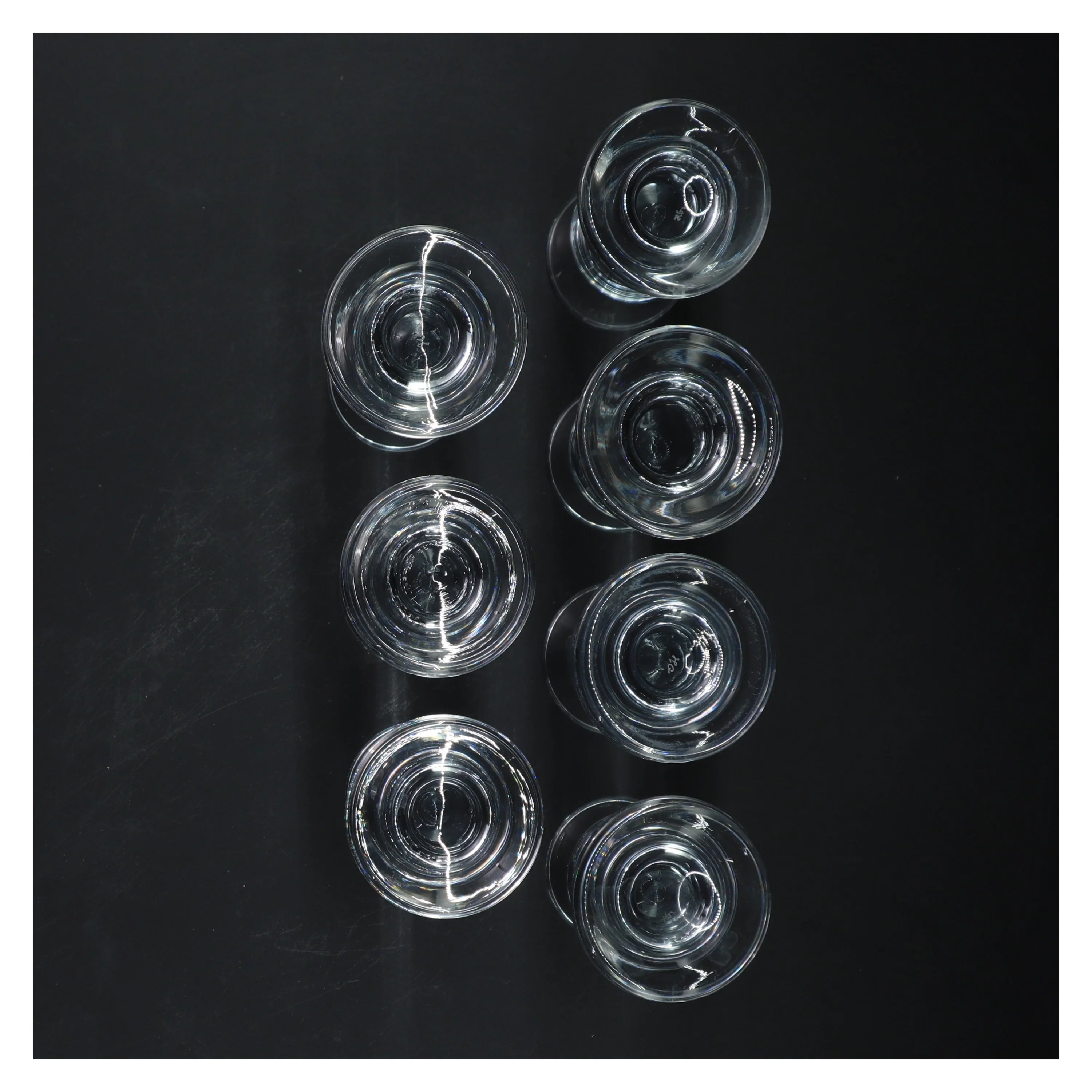 Sæt med glas (str. 7 styk, 12 cm)