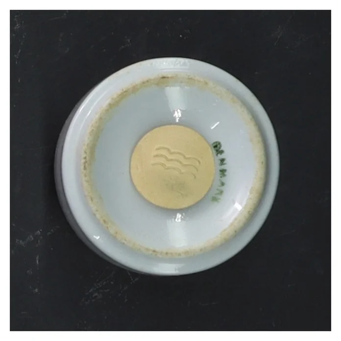 Lille porcelæns saltbøsse fra Royal Copenhagen (str. Ø 5 cm, 4,5 cm)