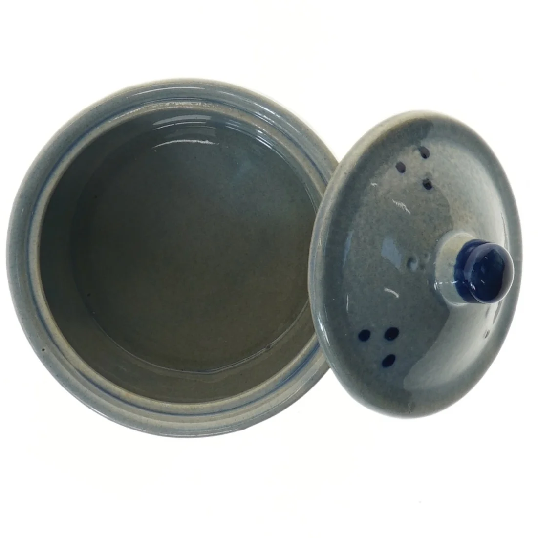 Keramikskål med låg (str. Ø 15 cm)