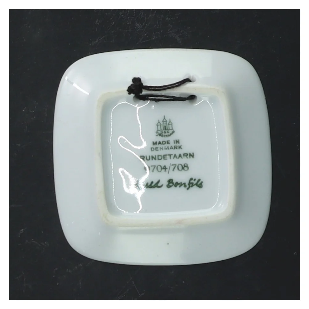  Lille platte fra Bing Og Grøndal (str. Ø 8 cm)