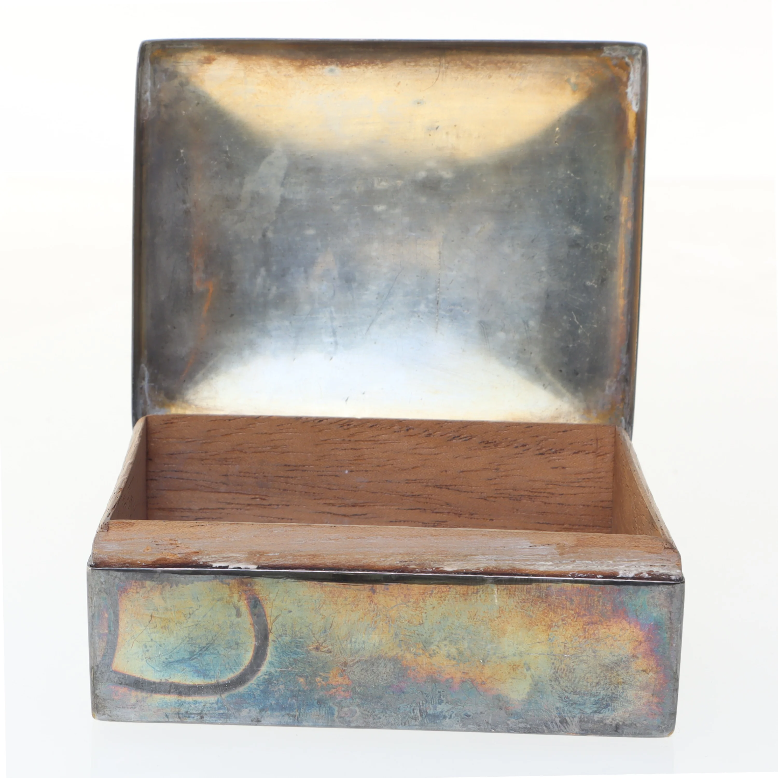 Lille metalæske med låg (str. 9x7x3,5 cm)