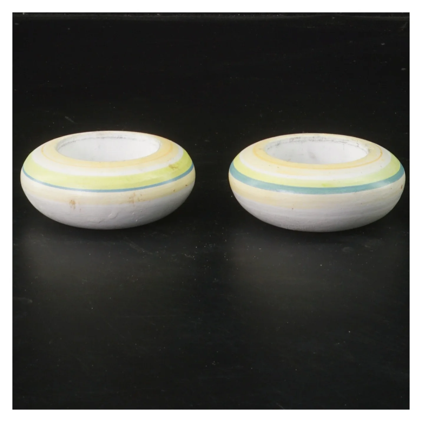 To lysestager i keramik (str. 2 styk, 7,5x3 cm)