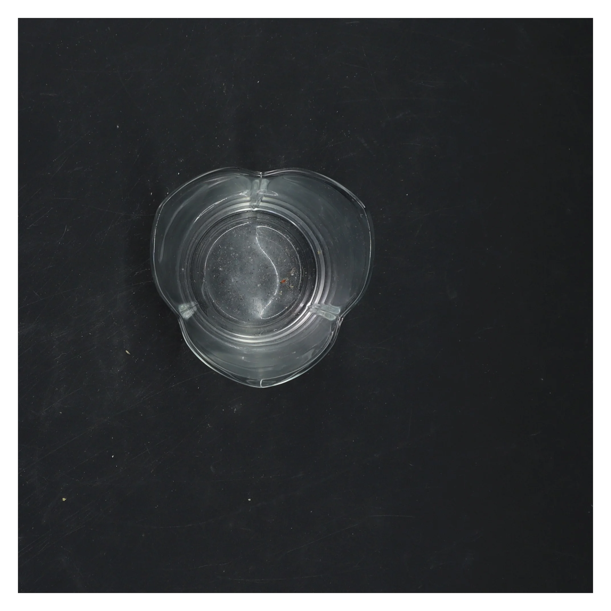 Klart glasvase (str. 9x6 cm)