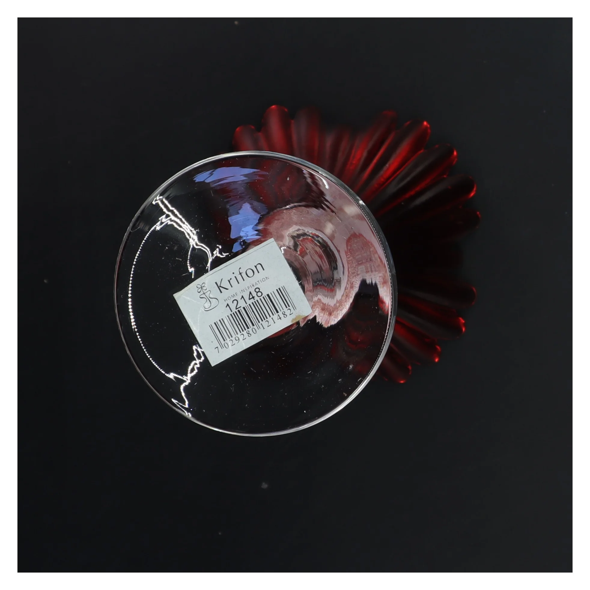 Rød glasvase på fod fra Krifon (str. 11x20 cm)