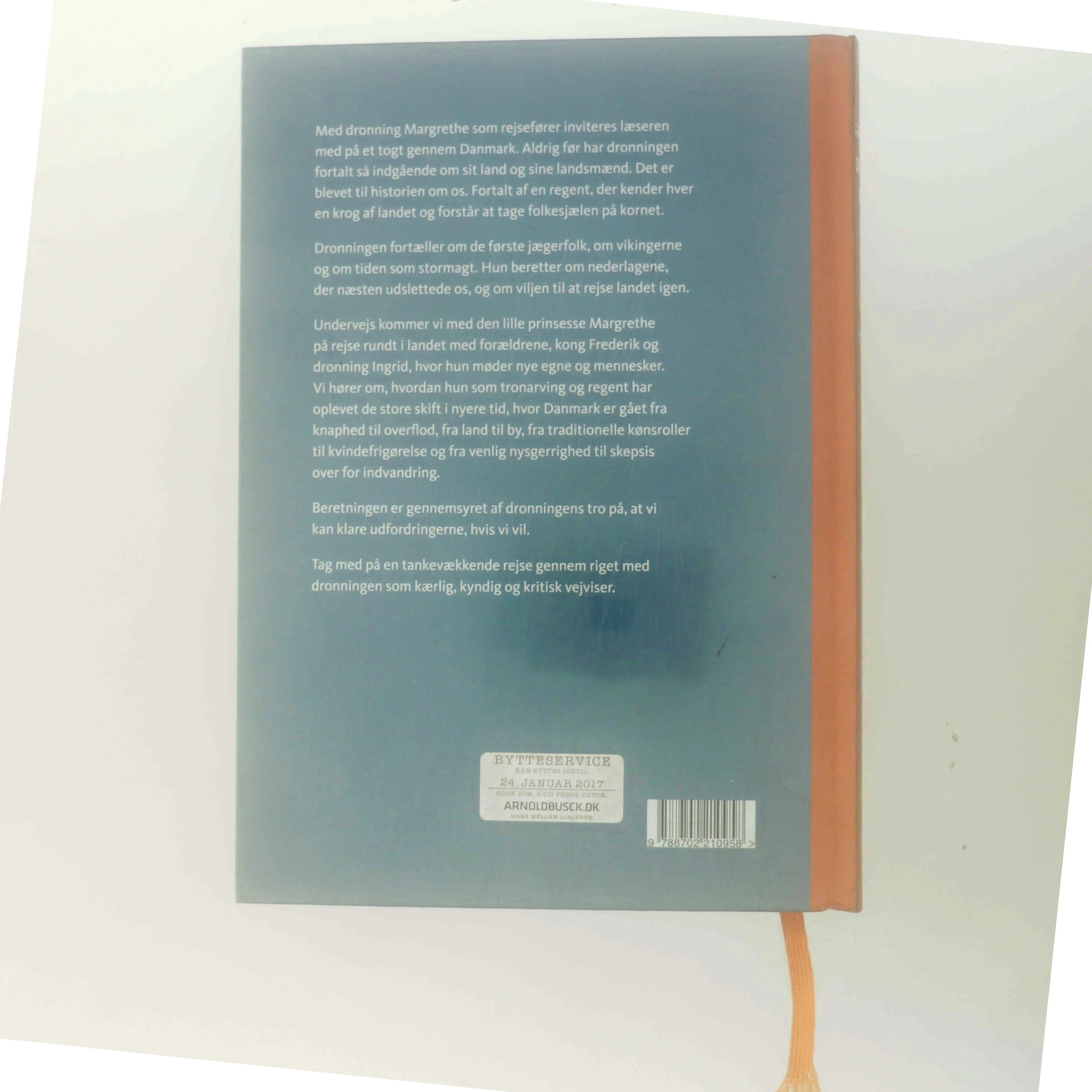 De dybeste rødder : dronningen fortæller om Danmark og danskerne af Thomas Larsen (f. 1964) (Bog)