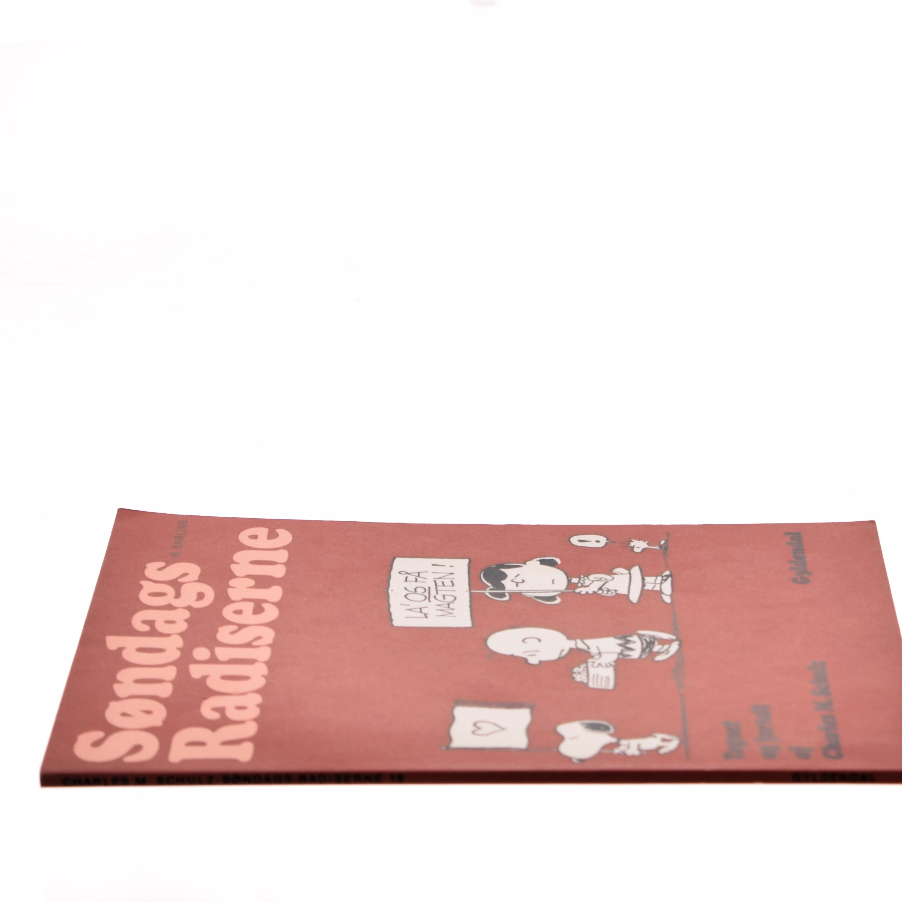 Søndags Radiserne af Charles M. Schulz (Bog)