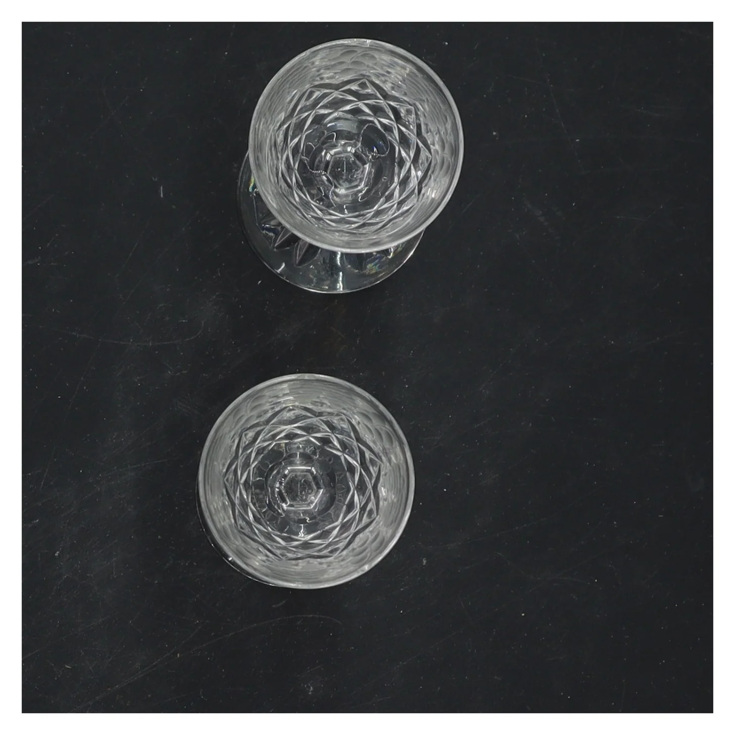 Krystalglas (str. 10,5x4 cm)