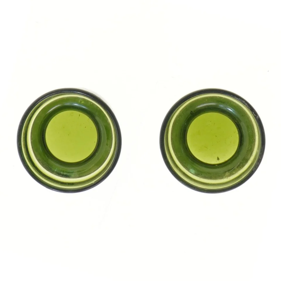 Grønne glaslysestager (str. 2 stk Ø 7,5 cm længde 6,5 cm)