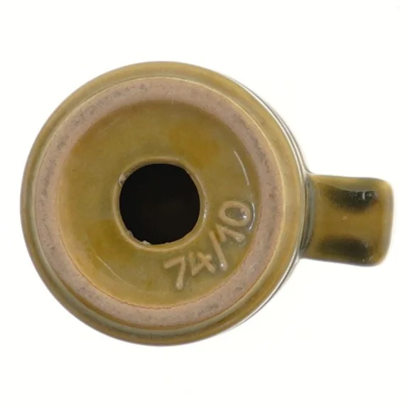 Keramisk lysestage med håndtag (str. 10 cm)