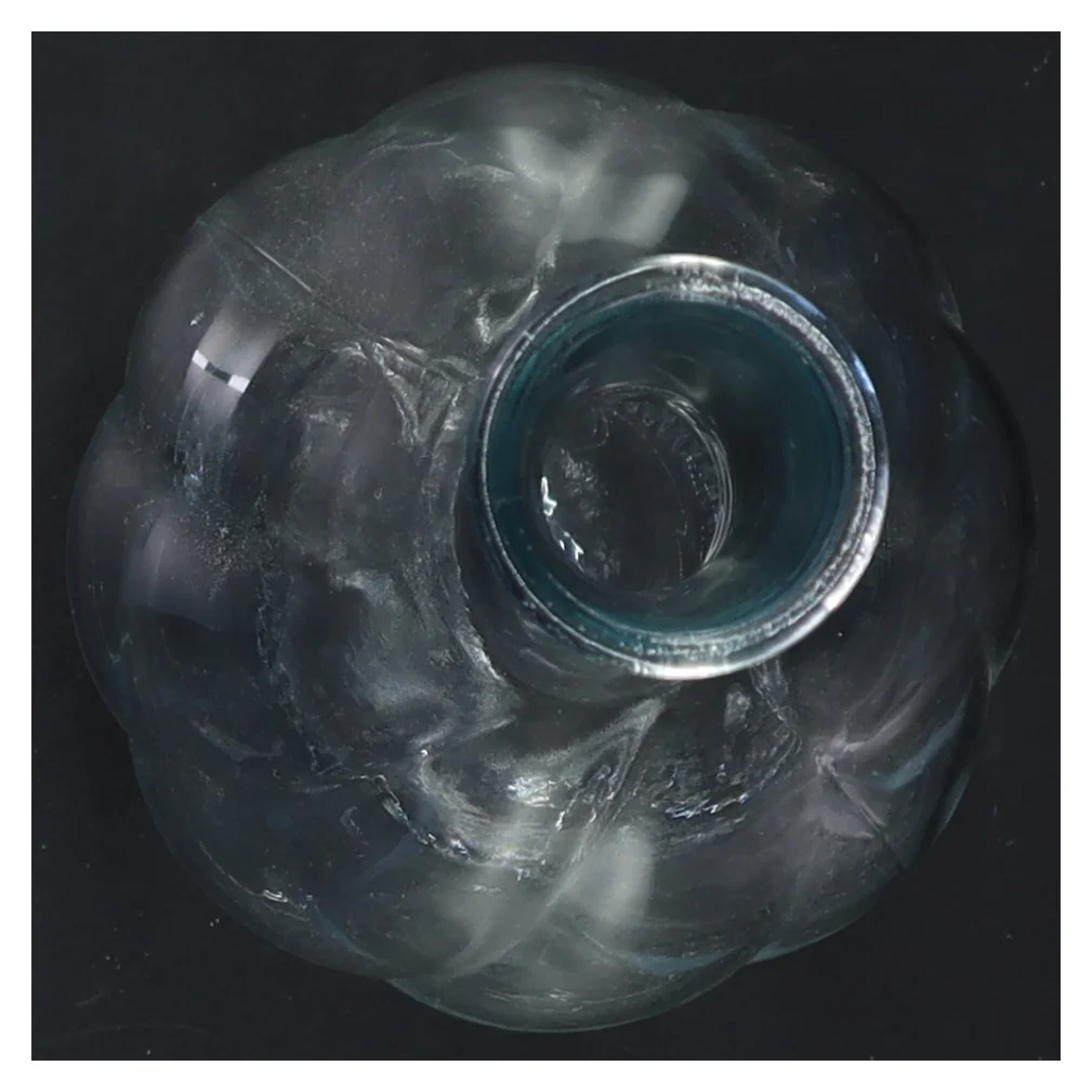 Transparent glasvase fra IKEA (str. 18x10 cm)