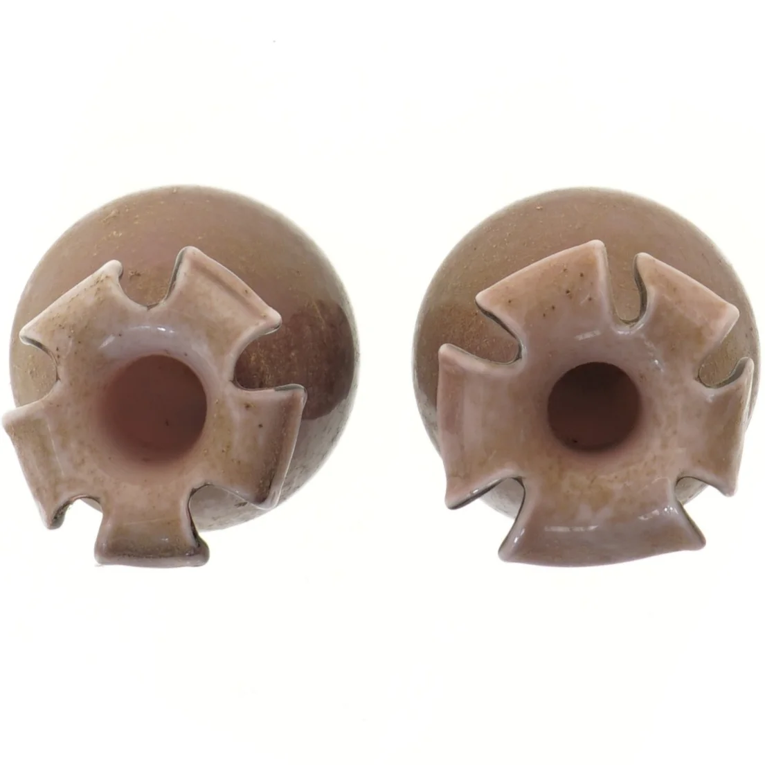 Brune glasvaser (str. 15 cm)