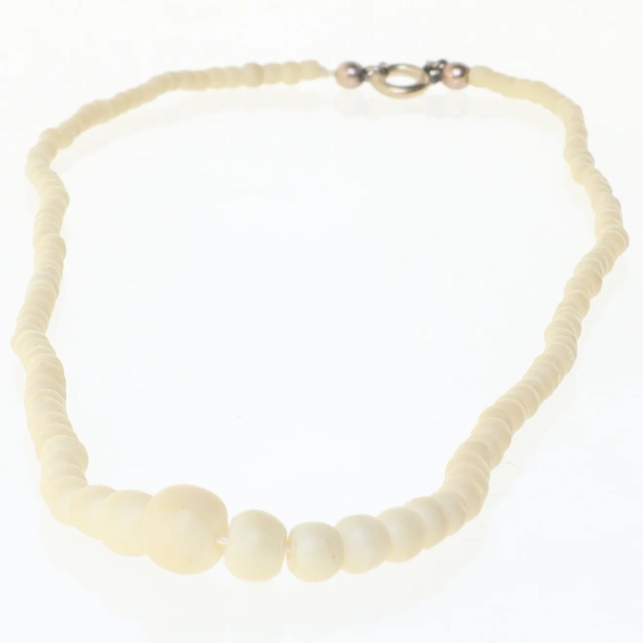 Perlekæde med lås (str. 46 cm)