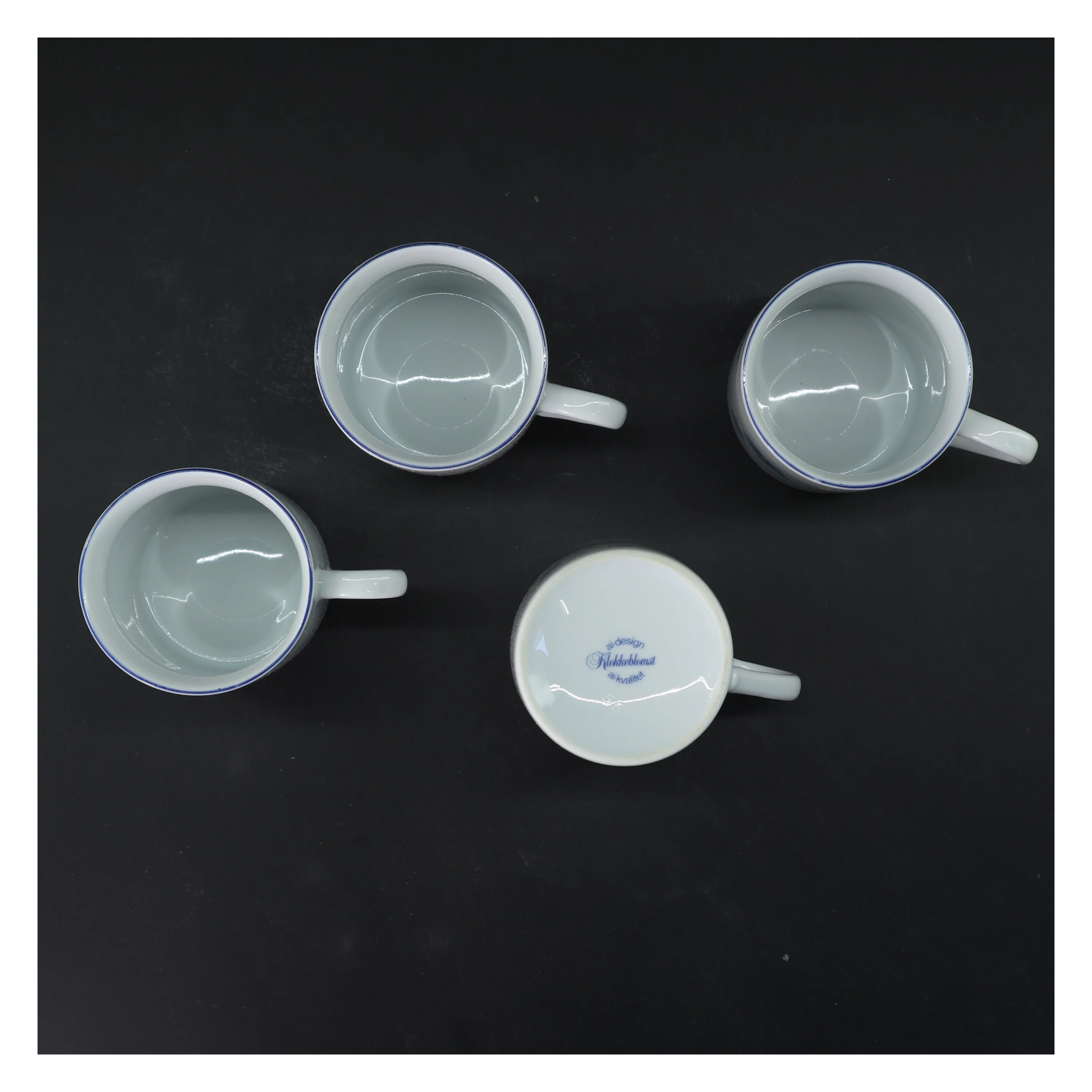 Sæt med 4 kaffekrus fra Ancher Iversen (str. 4 stk Ø 7,5 cm længde 10 cm)