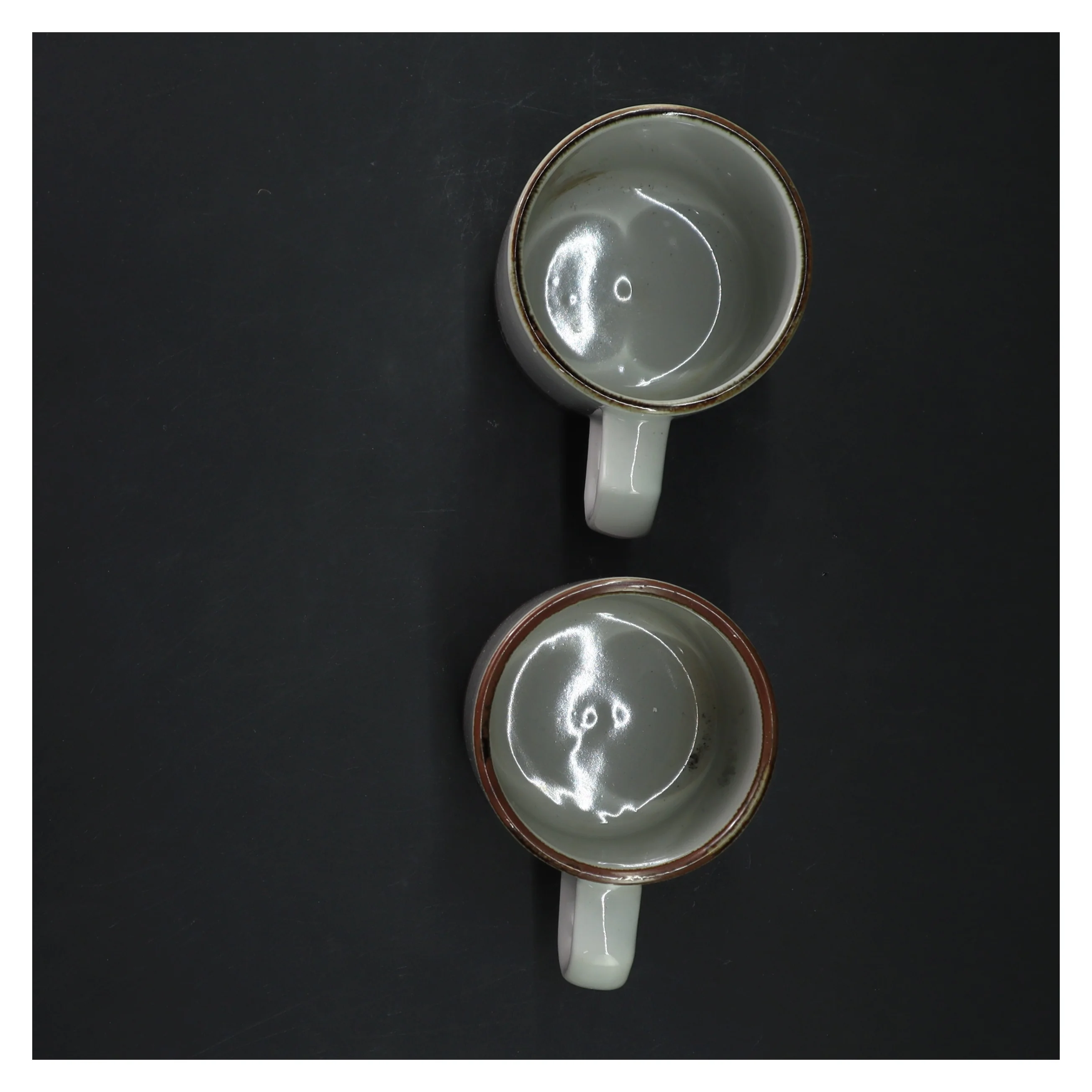 Keramiske kaffekrus fra Desiree (str. 2 styk, 9 cm)