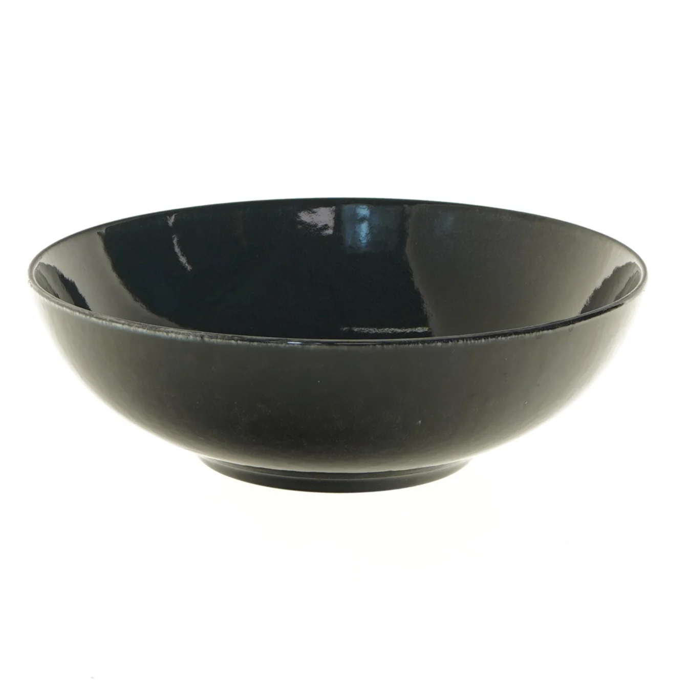 Sæt af keramiske skåle (str. 4 stk Ø 25 & 18 cm)