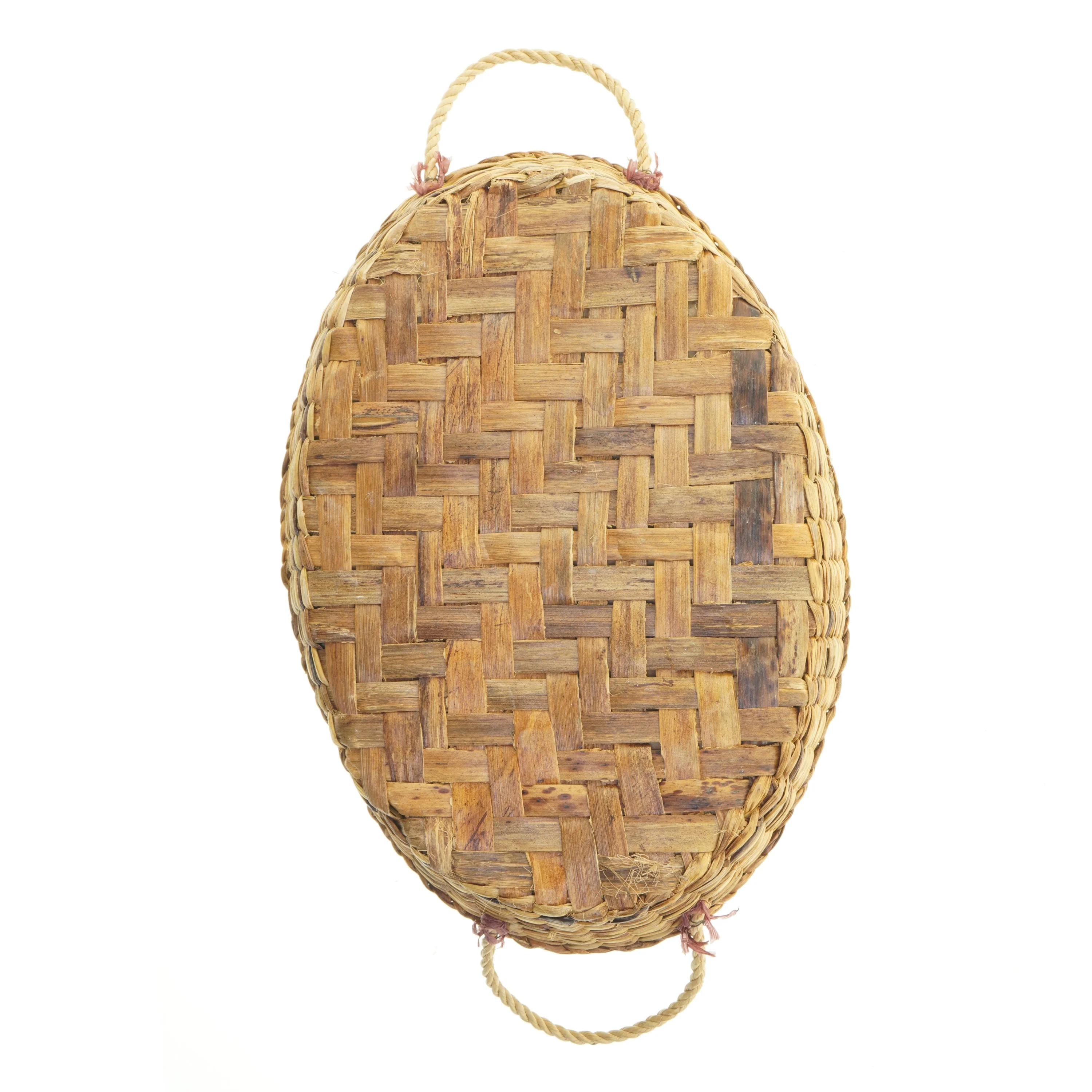 Stor oval pyntebakke med flettet kant og håndtag (str. 43x32 cm)