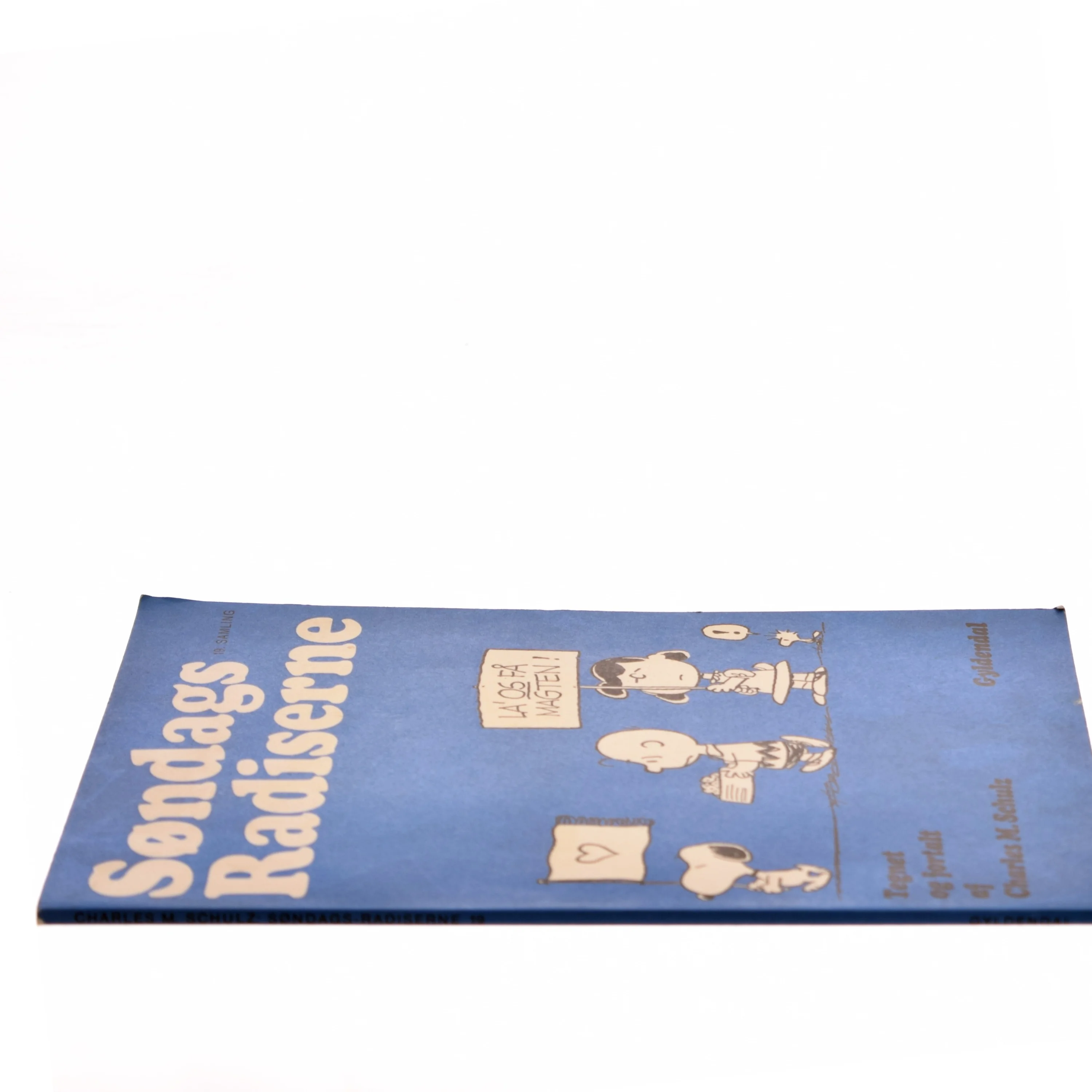 Søndags Radiserne af Charles M. Schulz (Bog)