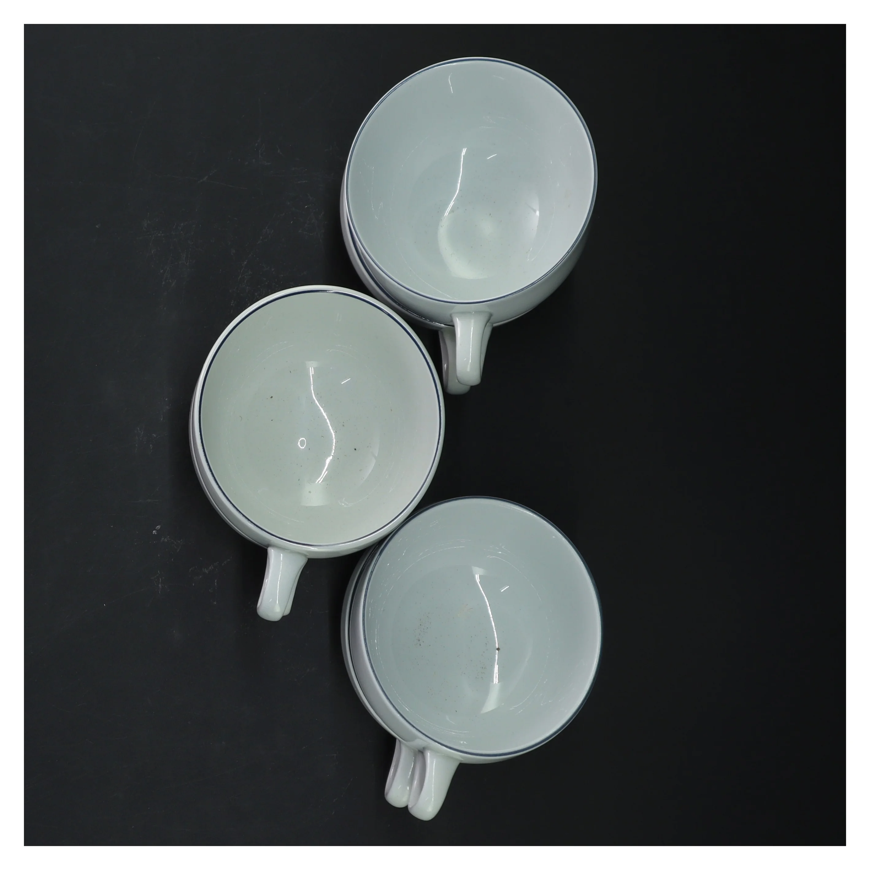 Sæt med 6 hvide kopper fra Royal Copenhagen (str. 6 styk, ø 8,5 cm)