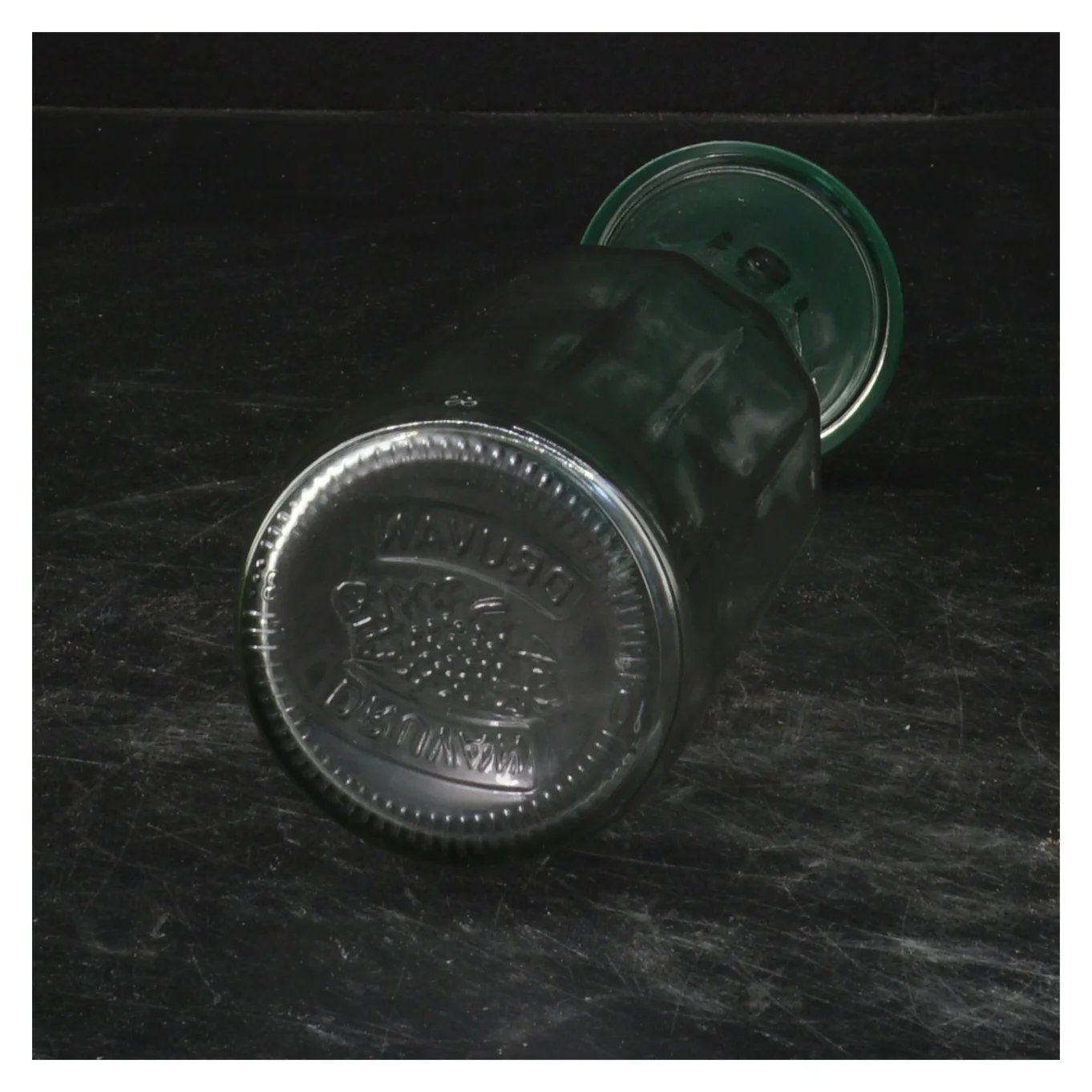 Glasflaske med grøn prop fra Druvan (str. 21 cm)