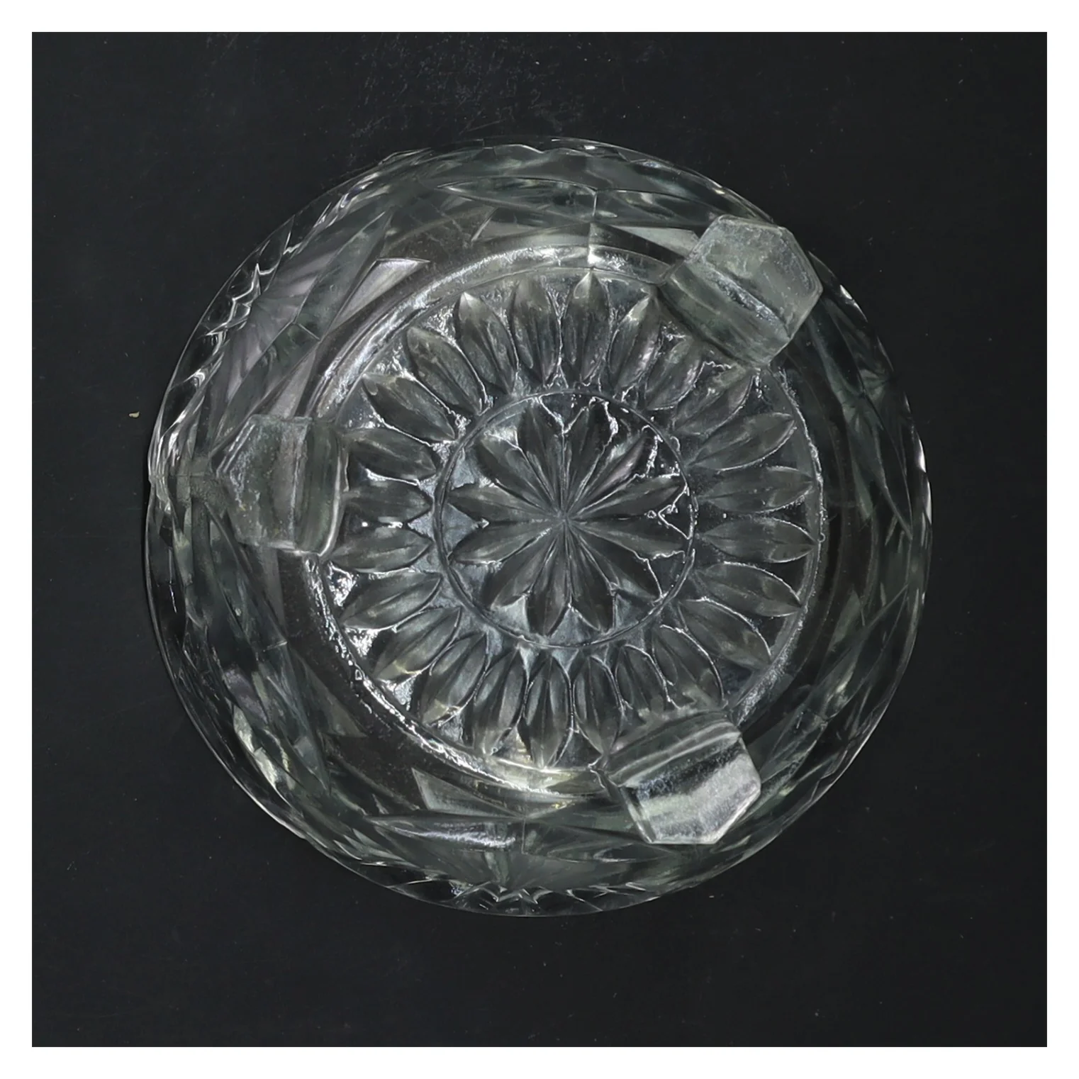 Glas skål med mønster (str. Ø 12,5 cm)