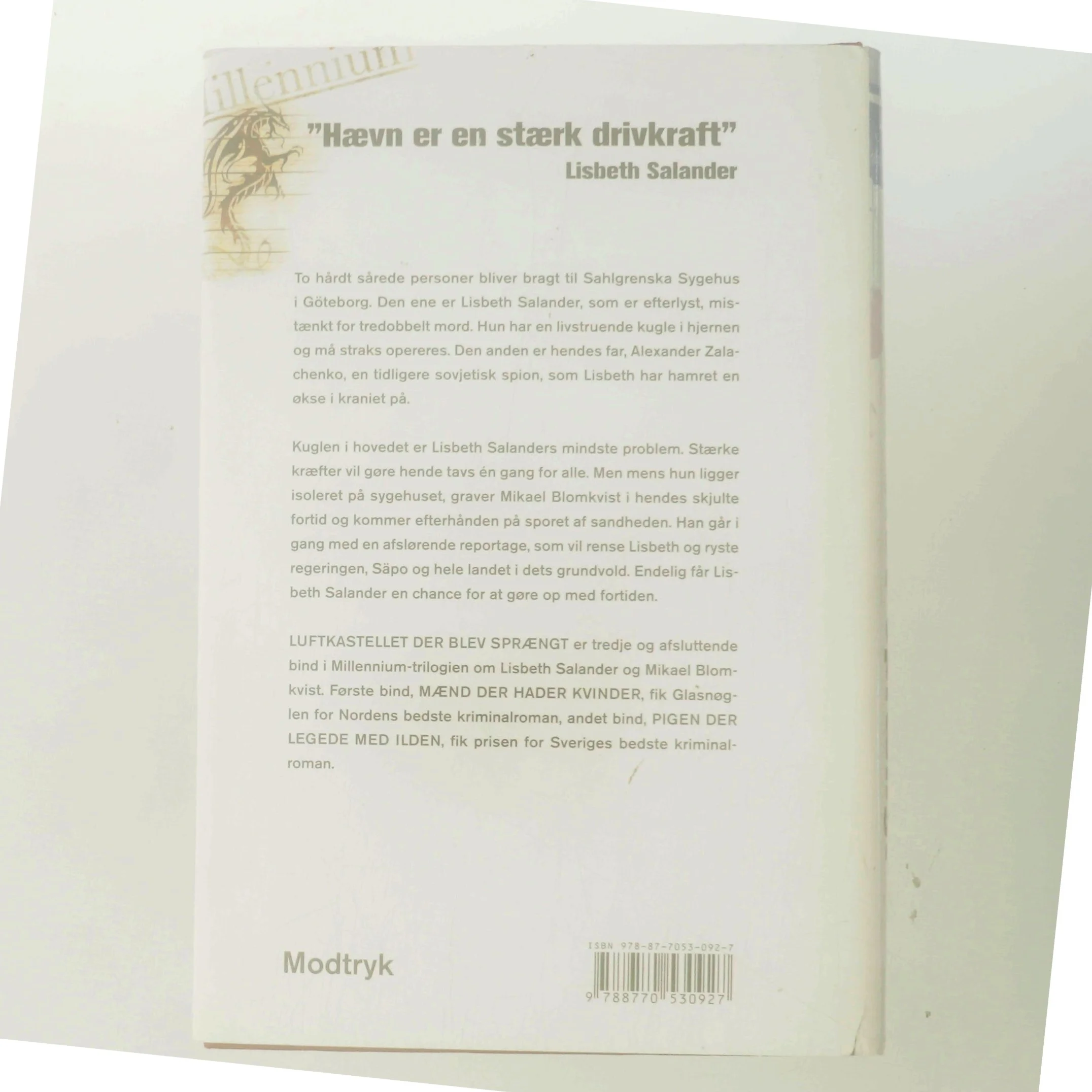 Luftkastelletderblevsprngt Stir up a Hornets' Nest of Girl. Shi Dige Larsen. the Danish Original. Hardcover](chinese Edition) af Stieg Larsson (Bog)