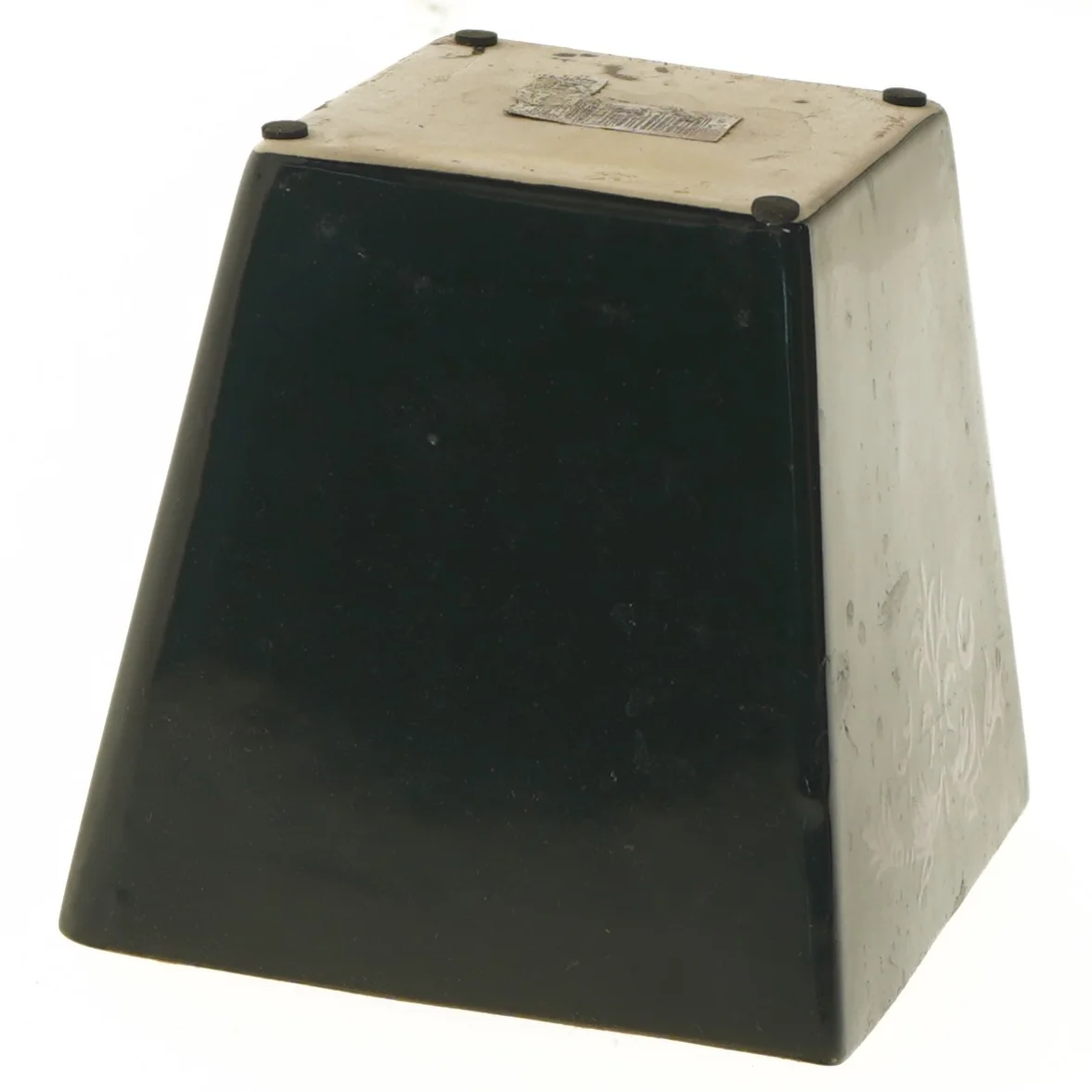 Sort kvadratisk vase (str. 15 cm)