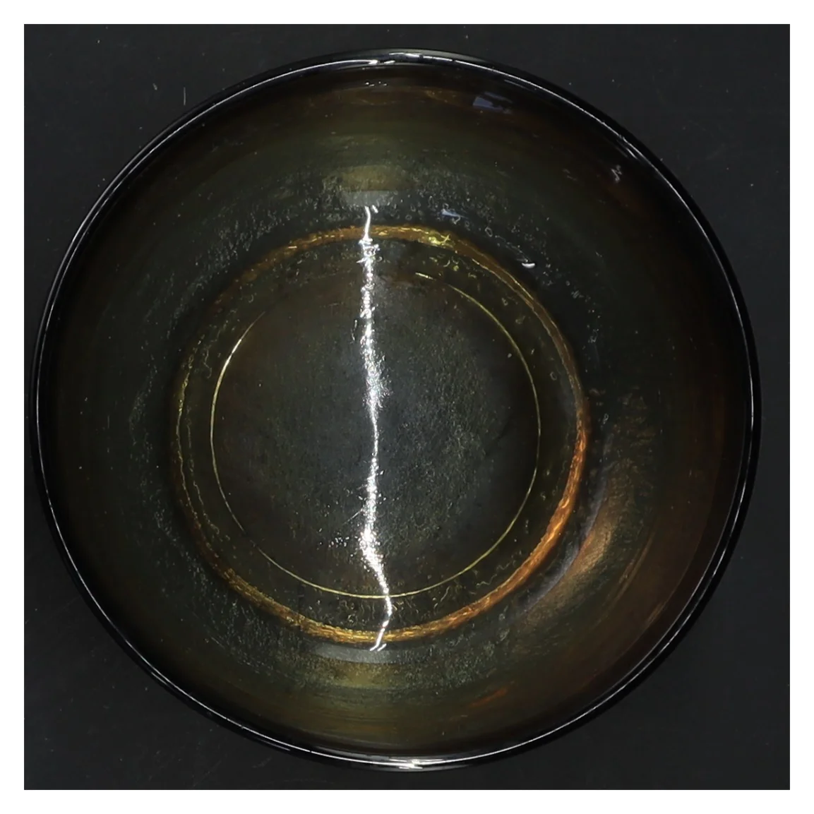 Ravfarvet glaskål (str. Ø 11x6 cm)