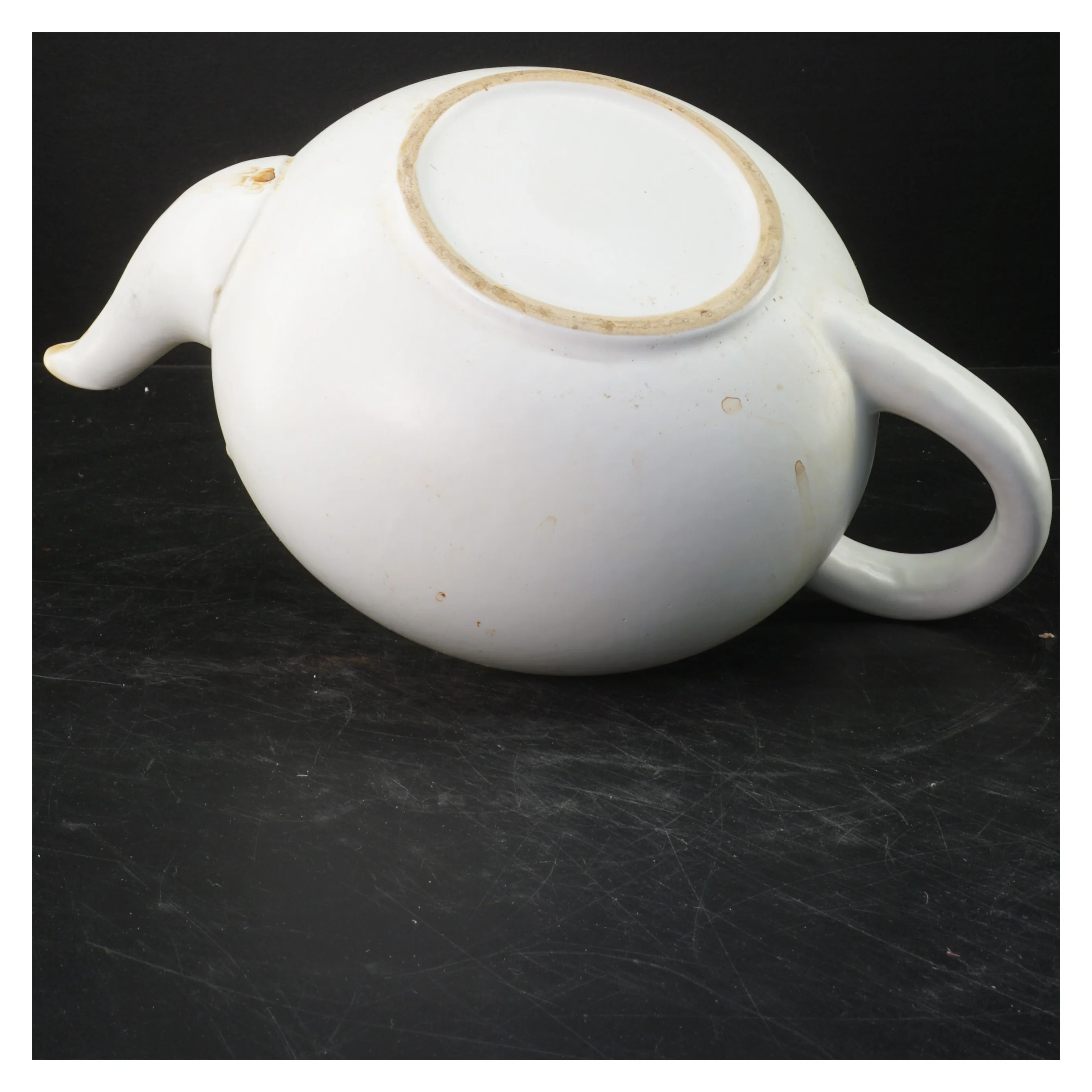 Hvid porcelæn tekande (str. 32x17x21 cm)