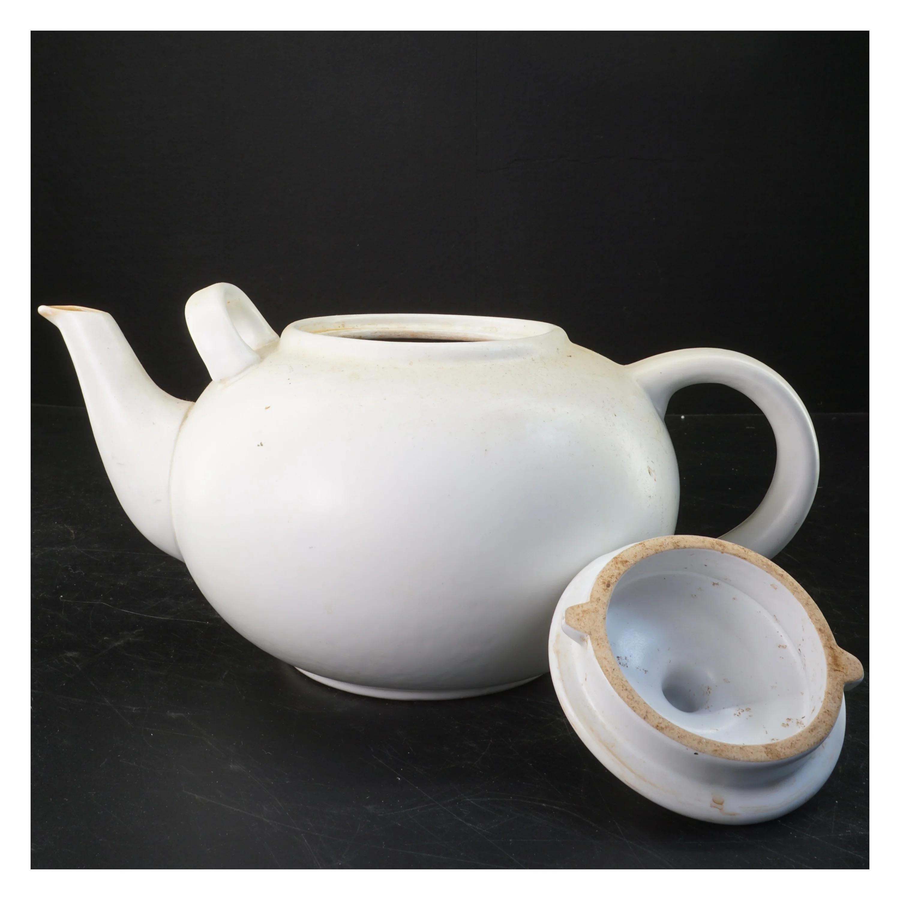 Hvid porcelæn tekande (str. 32x17x21 cm)