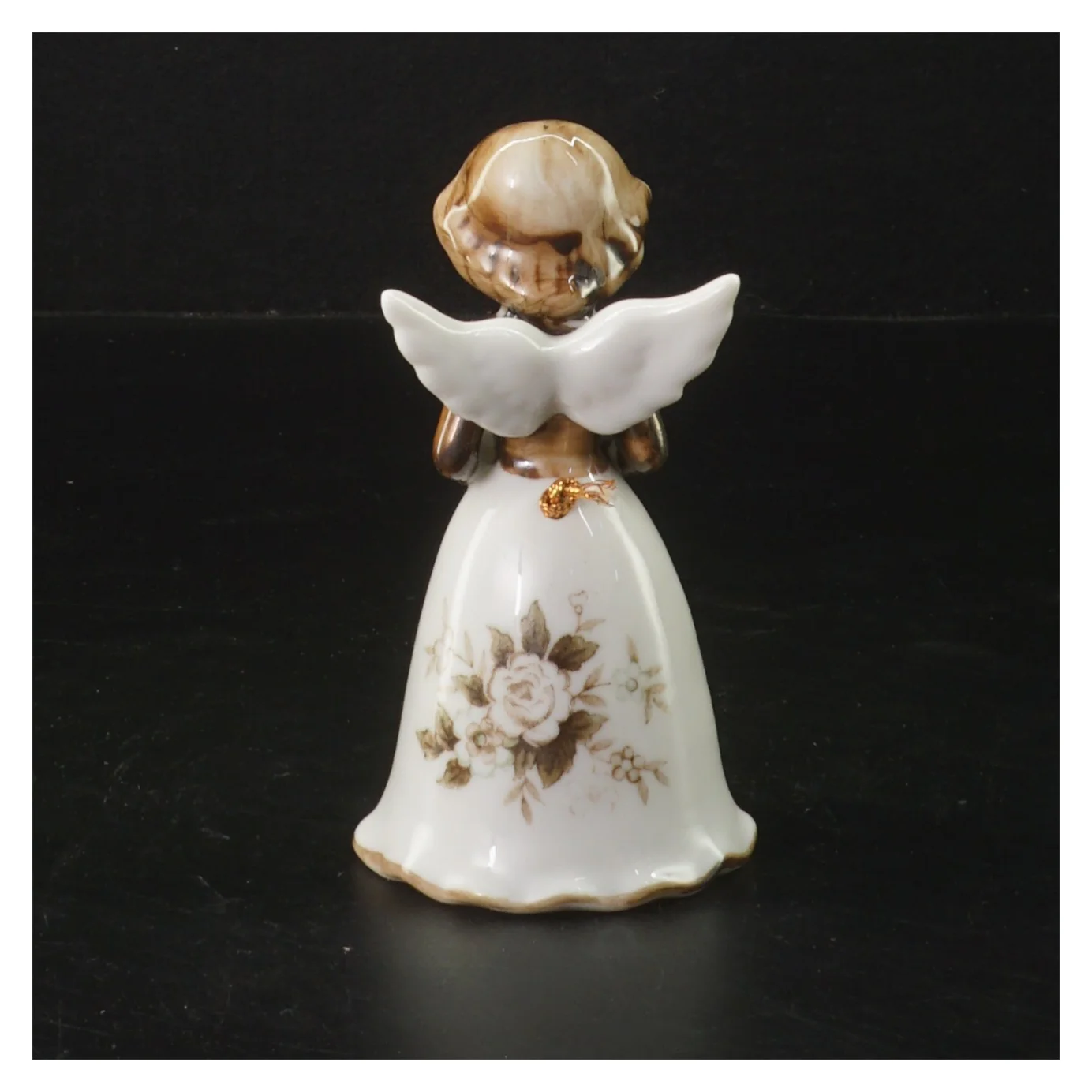 Porcelænsfigur af en engel (str. 11,5 cm)
