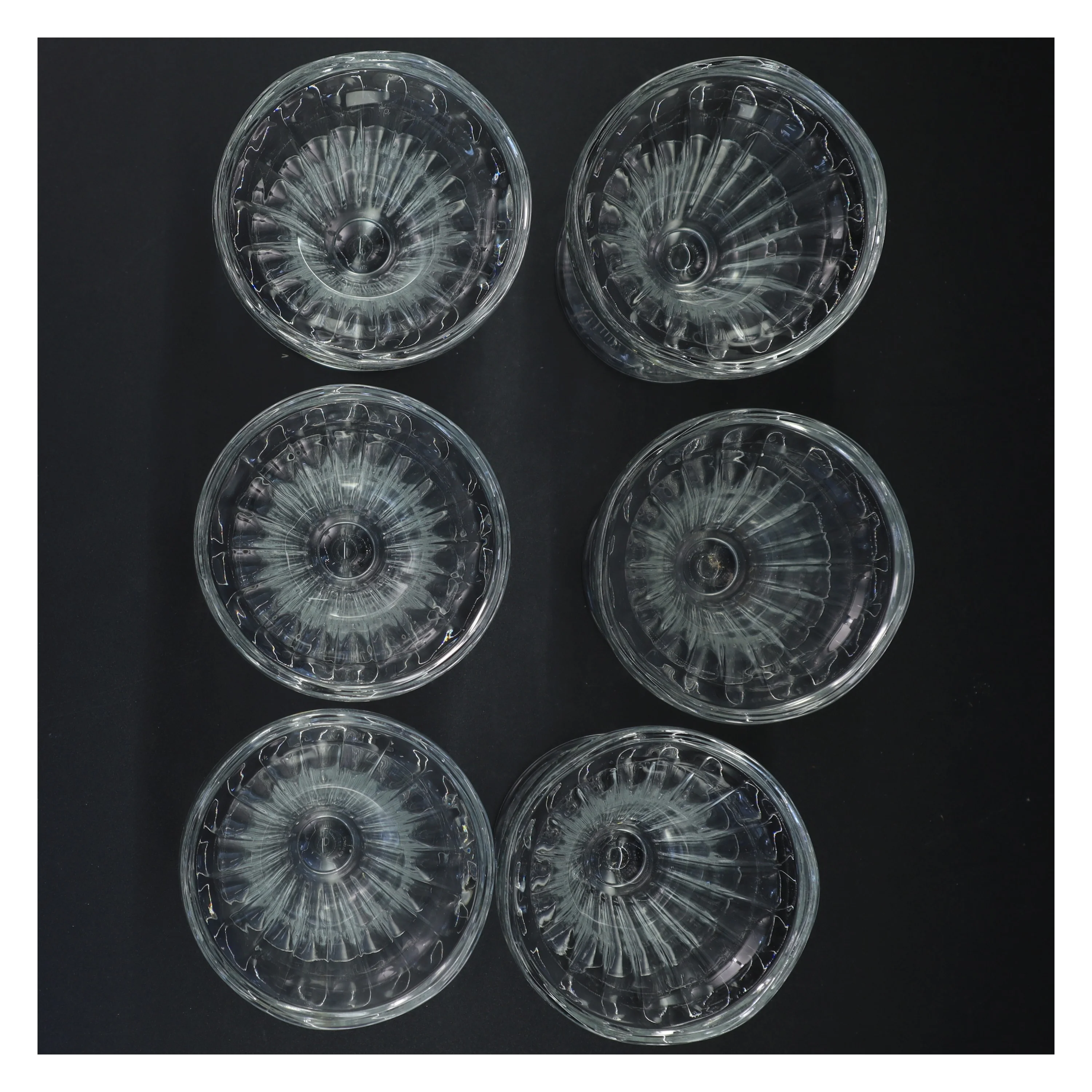 Gennemsigtige glas dessertskåle (str. 12 x 10 cm)