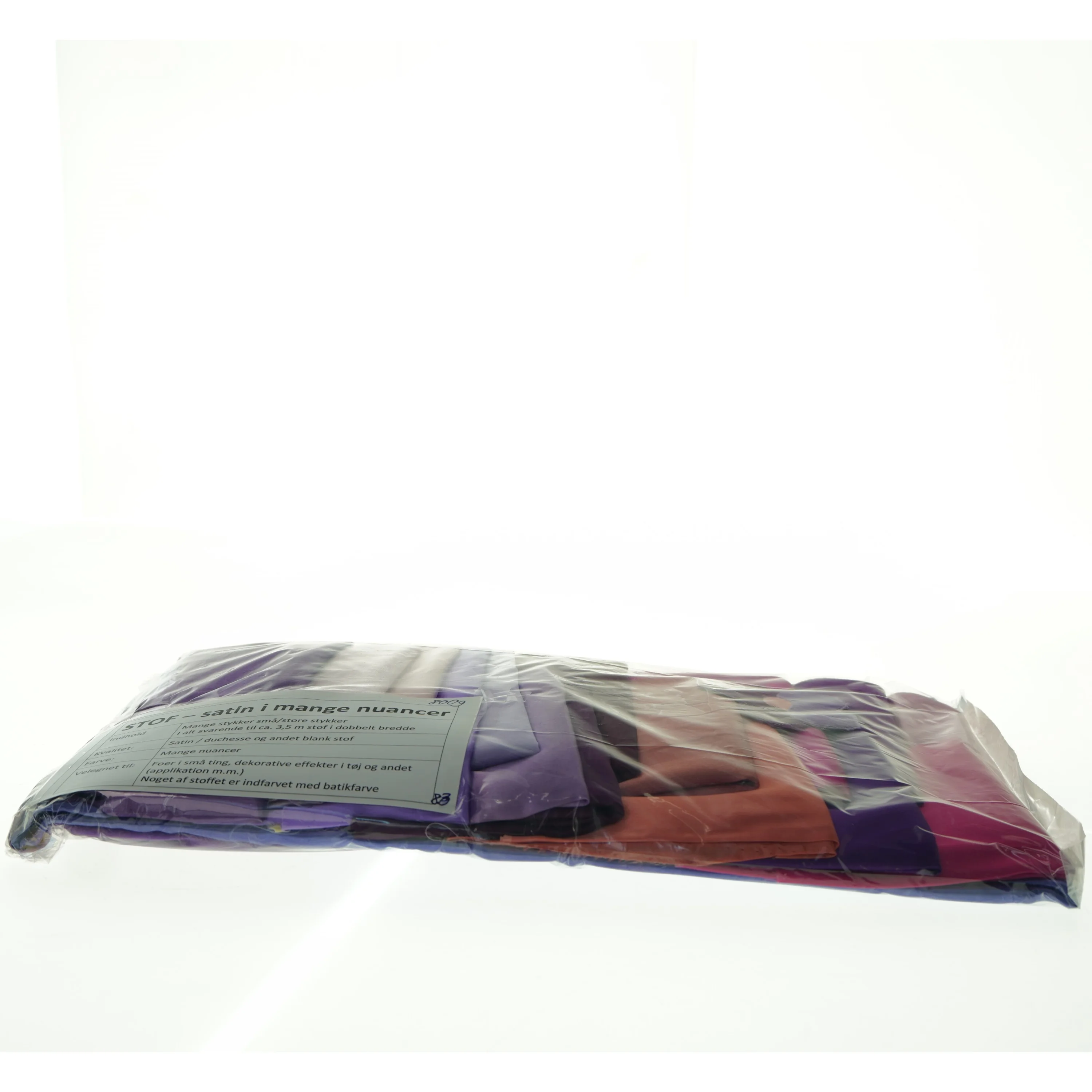 Satin, duchesse og andet blankt stof til kreative projekter (800 g)