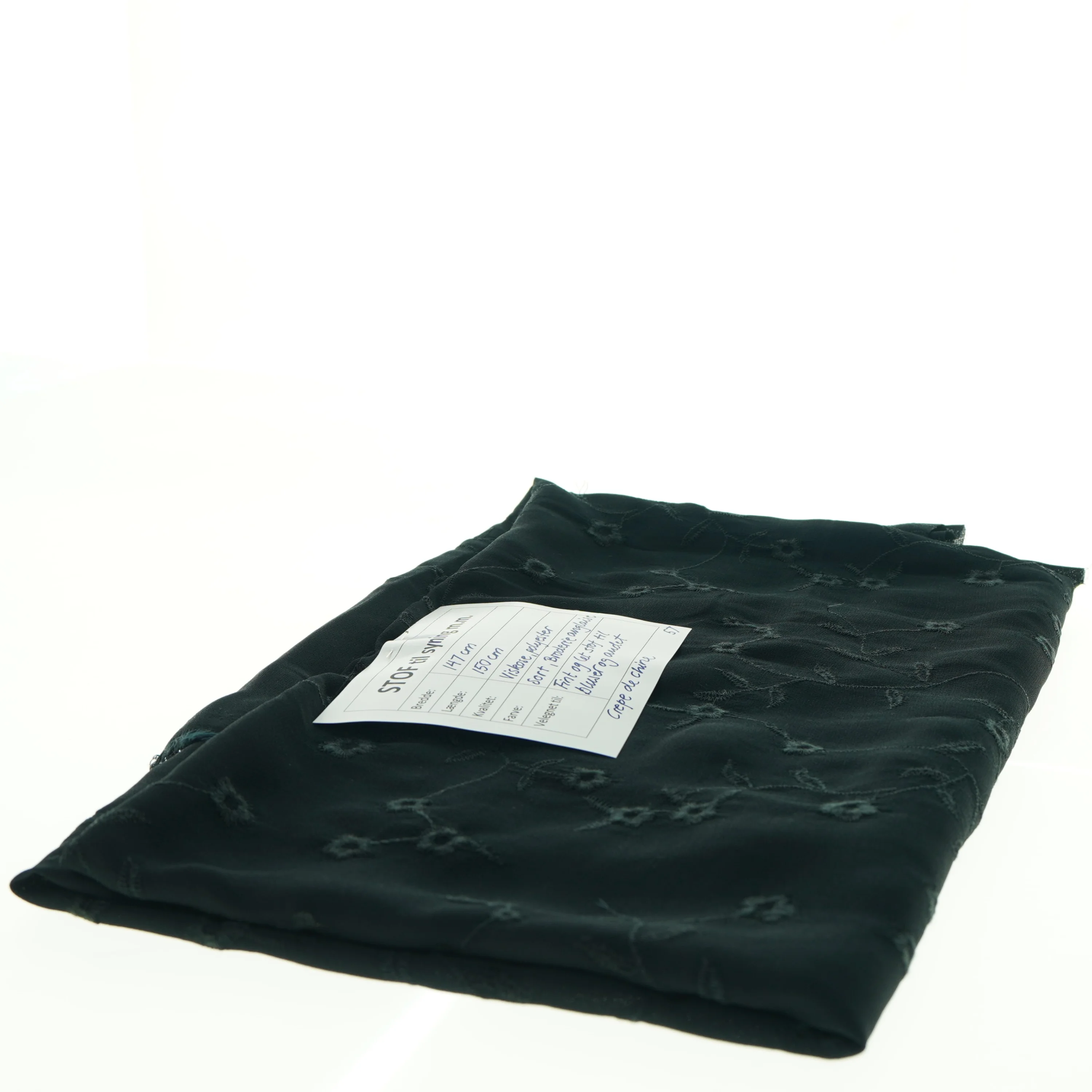 Stof, sort med broderi (147 x 150)