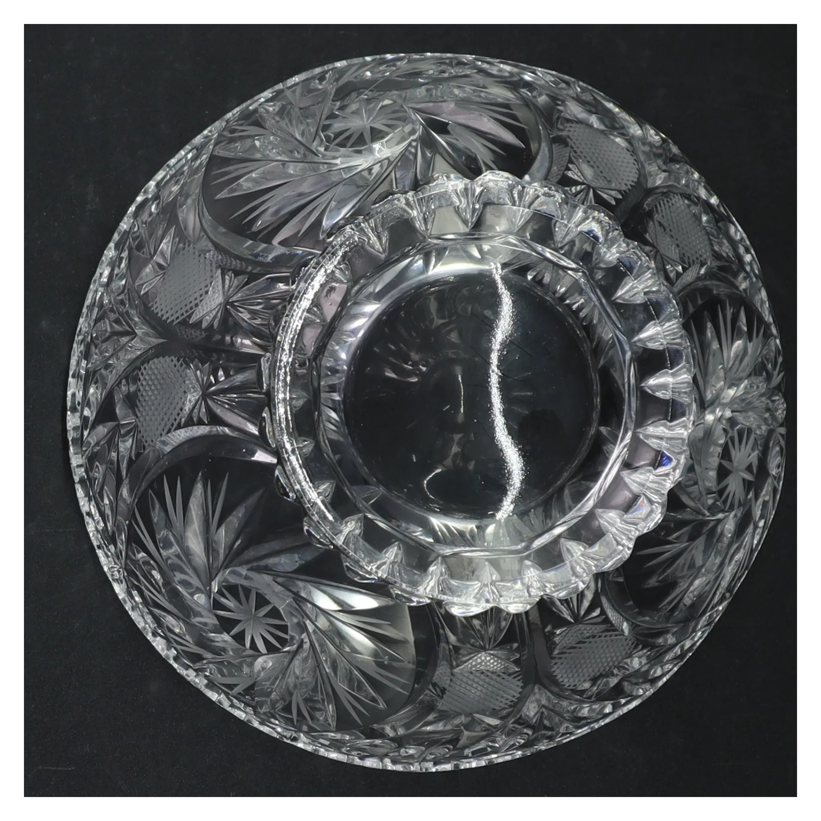 Krystalskål (str. 16 cm)