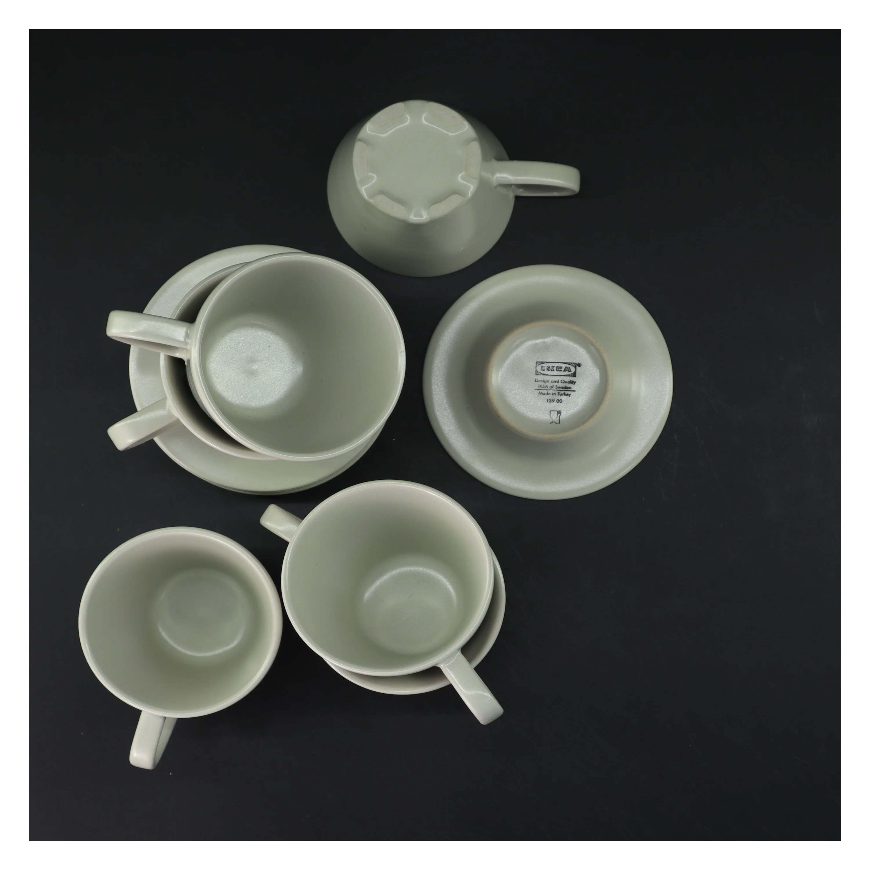 6 kaffekopper med underkopper fra IKEA (str. Ø 8,5 & 11 cm)