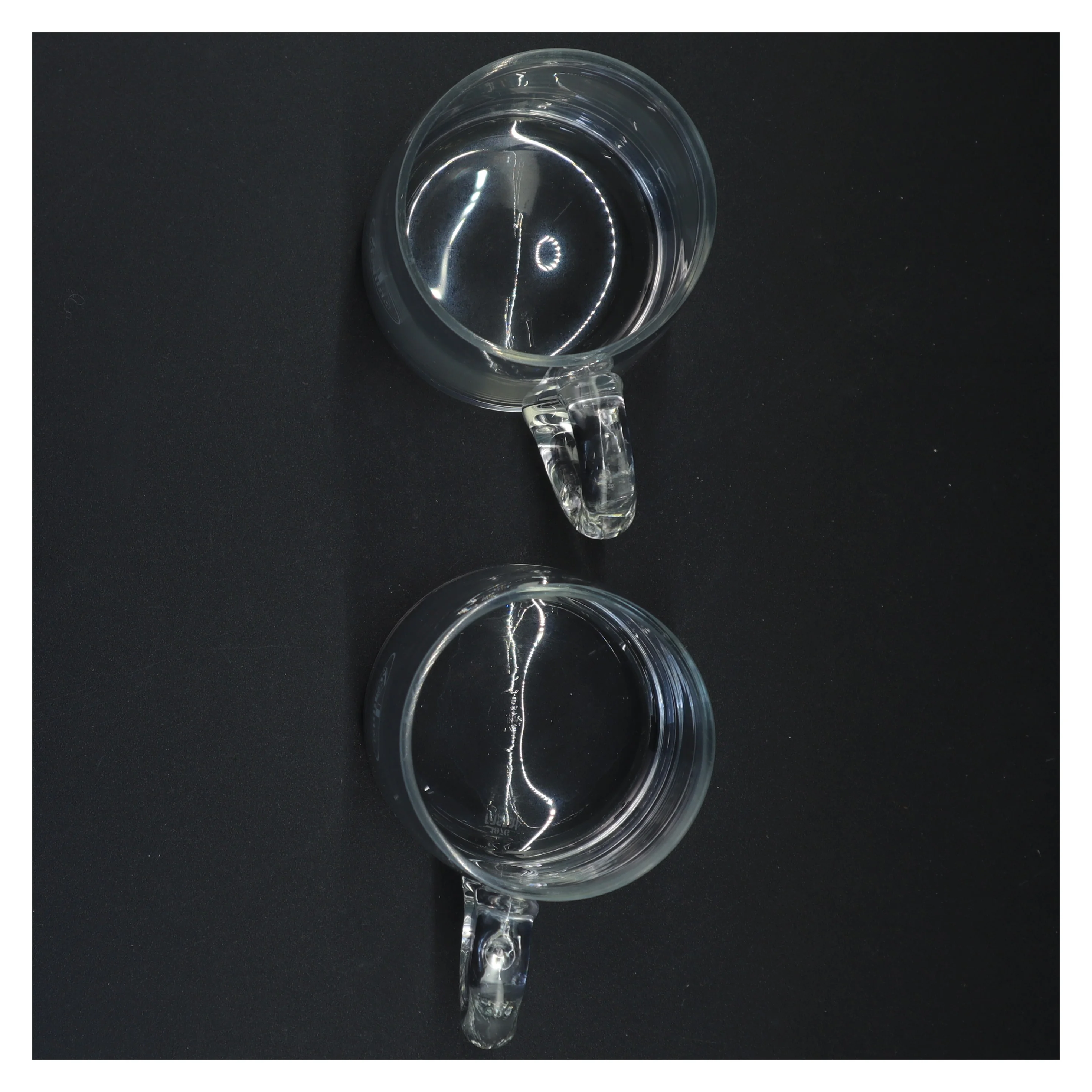 Glaskrus med logo (str. 12 x 9 cm)