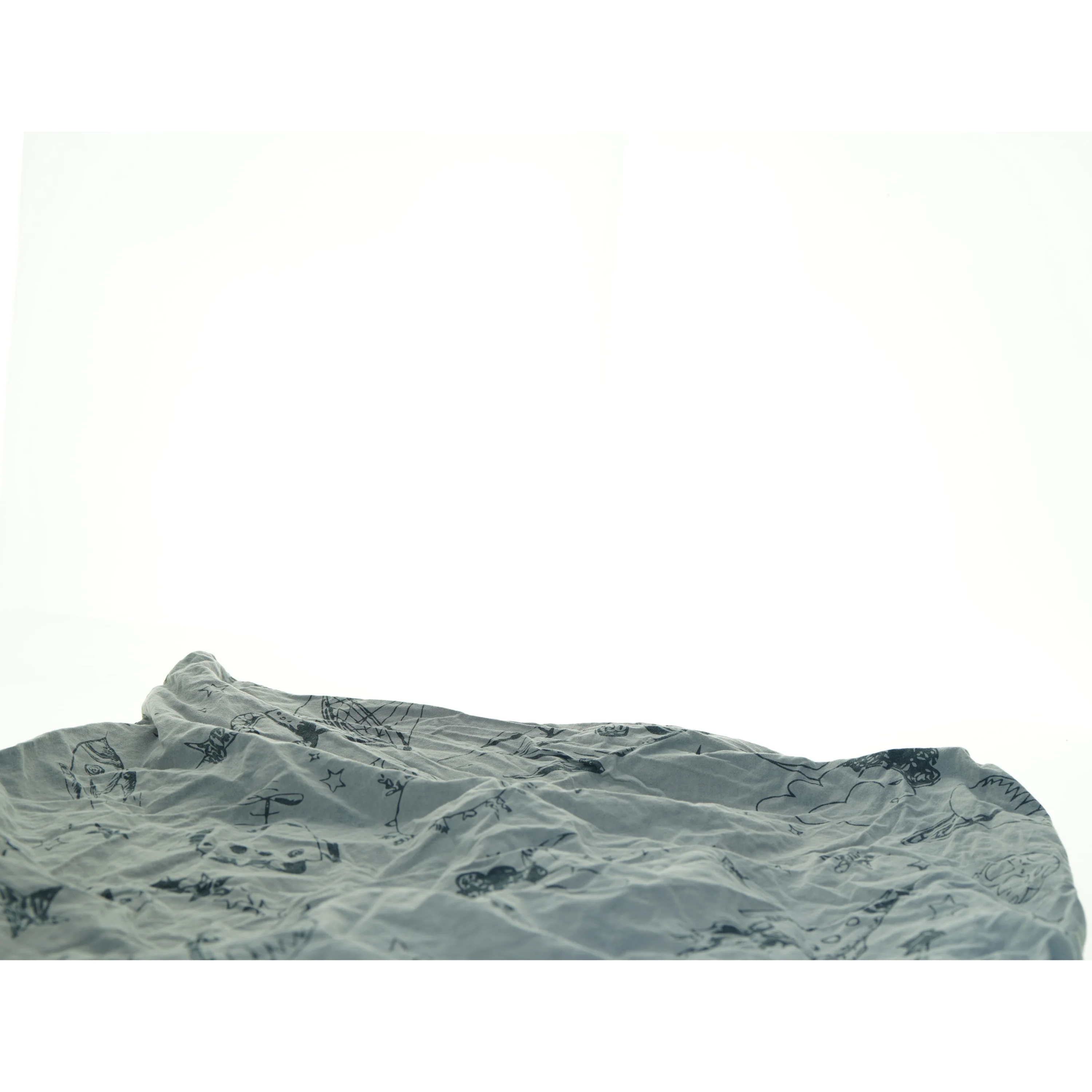 Børnesengetøj med rumtema (str. 50 x 60 cm)