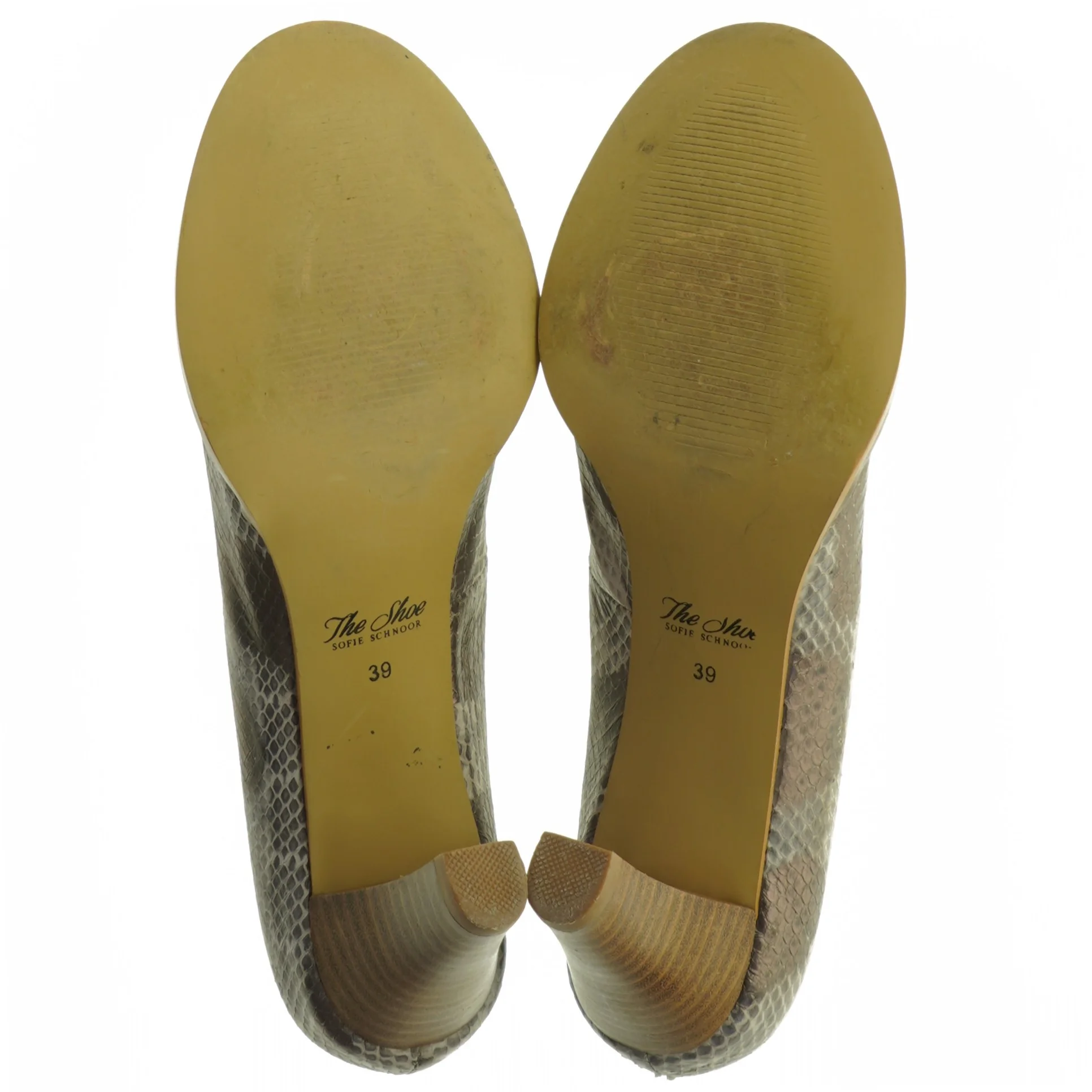 Sofie Schnoor Slangeprint pumps (str. 39)