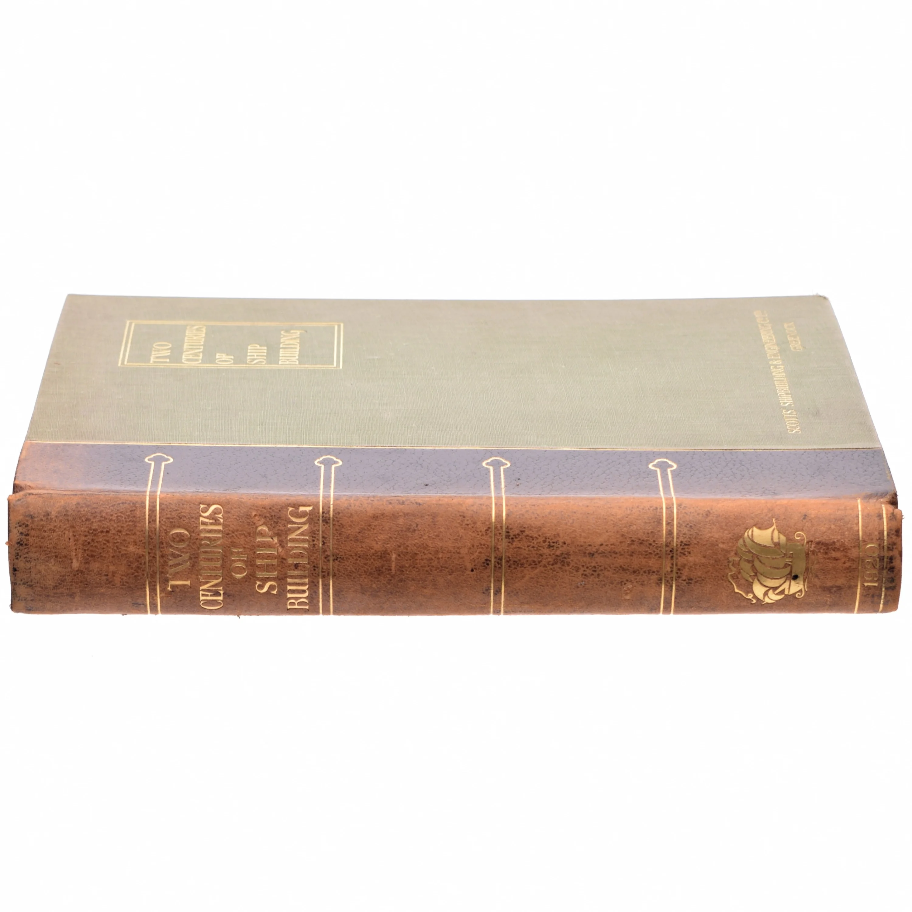 Two Centuries of Shipbuilding by the Scotts at Greenock (bog)