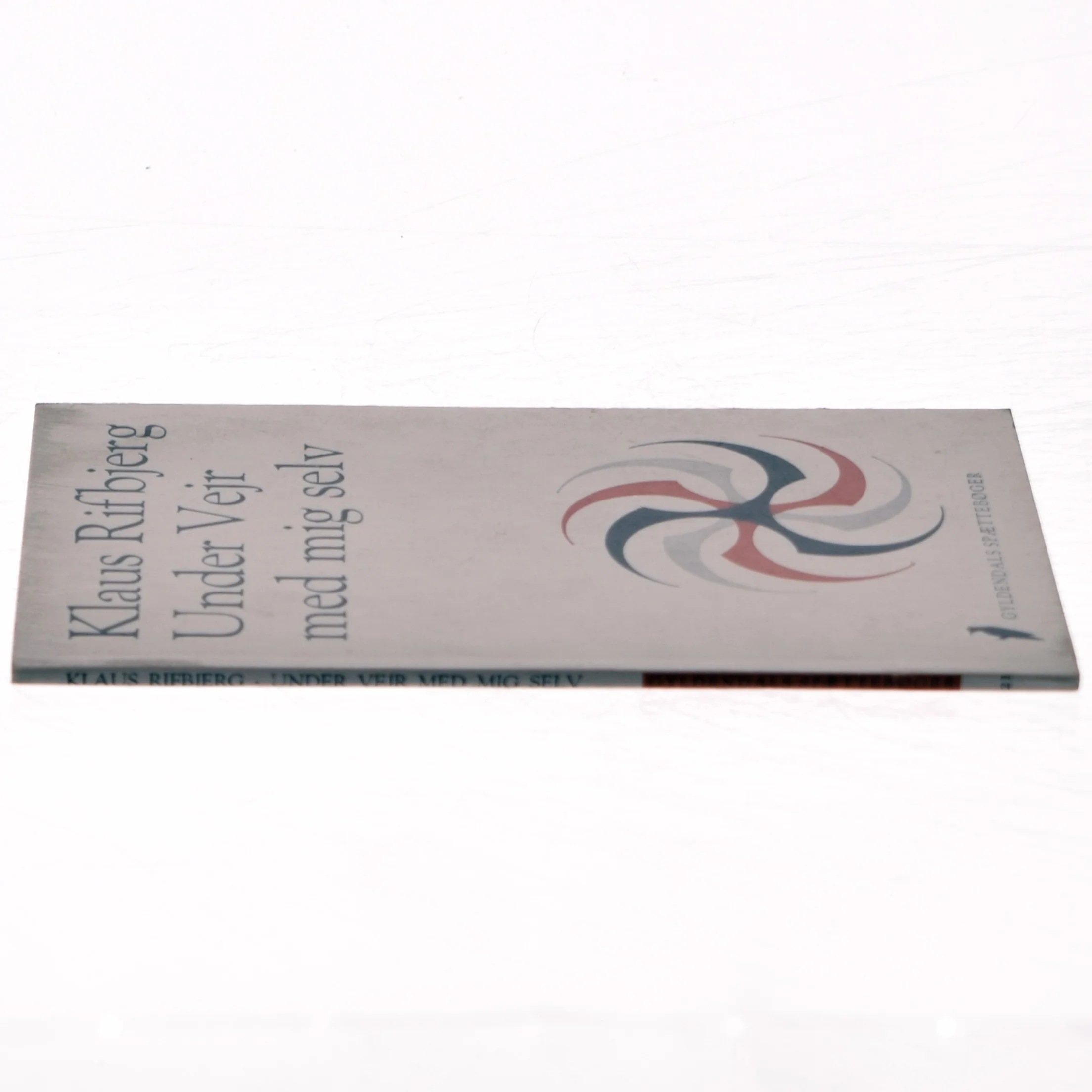 Klaus Rifbjerg: Under vejr med mig selv