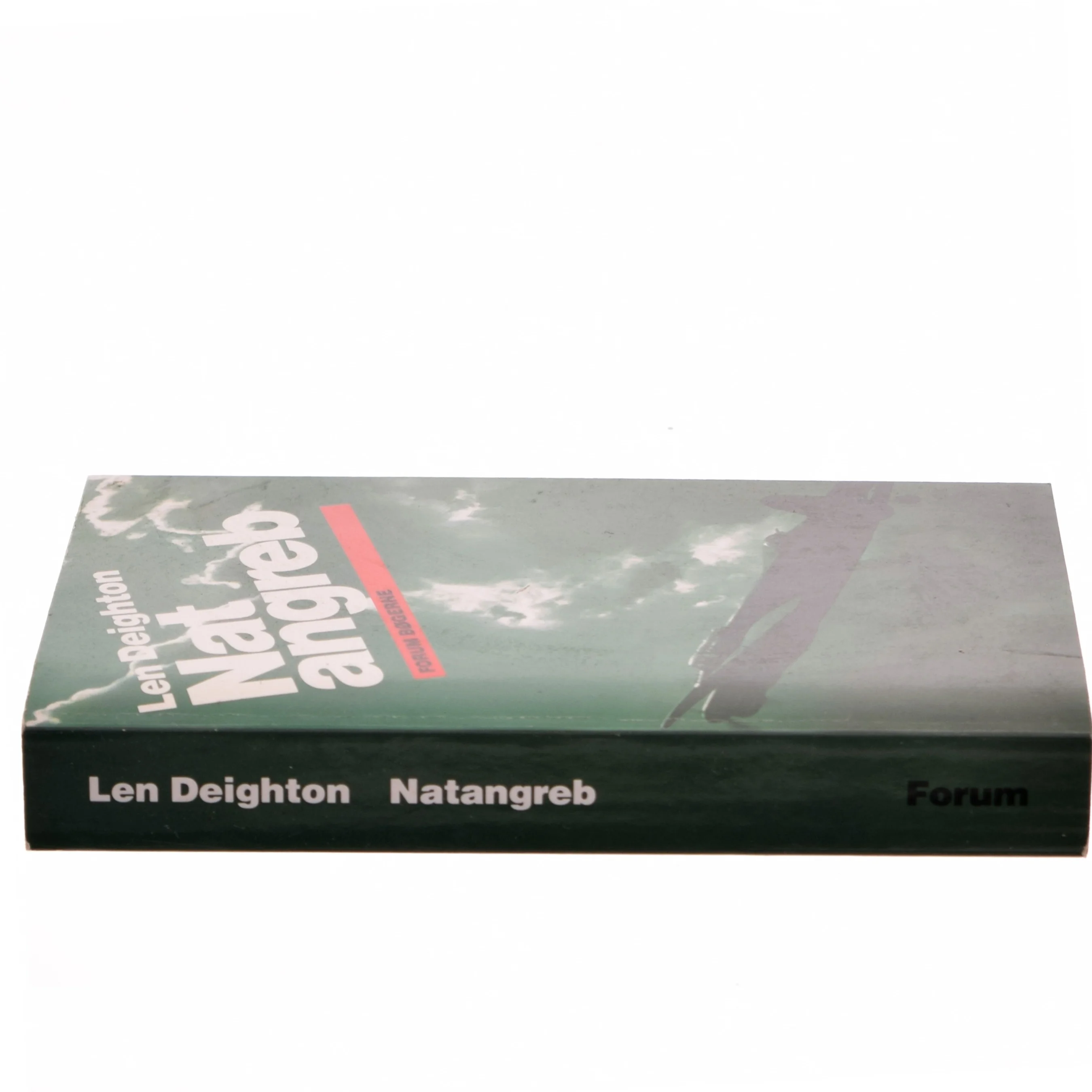 Natangreb af Len Deighton (Bog)