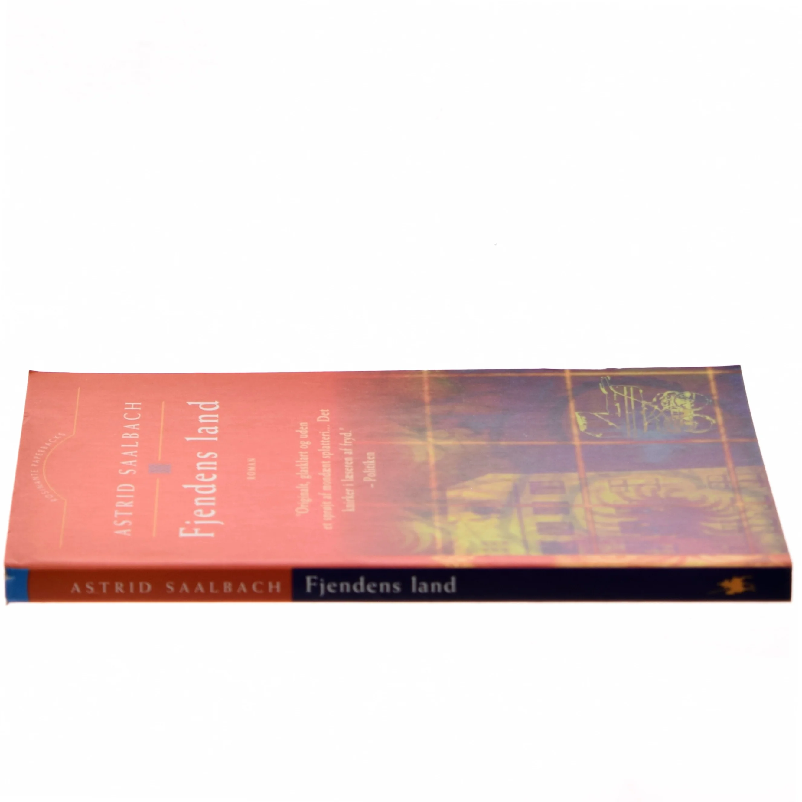 Fjendens land : roman af Astrid Saalbach (Bog)