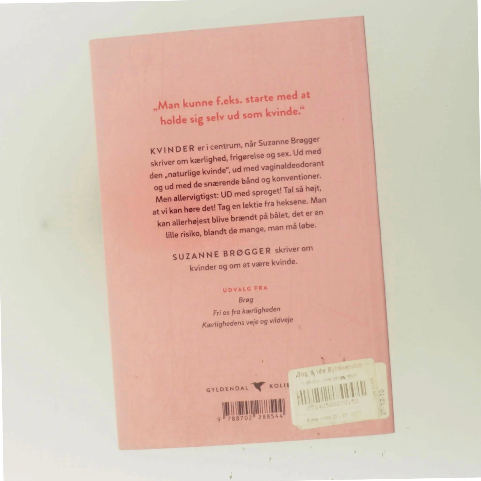 Om kvinder af Suzanne Brøgger (Bog)