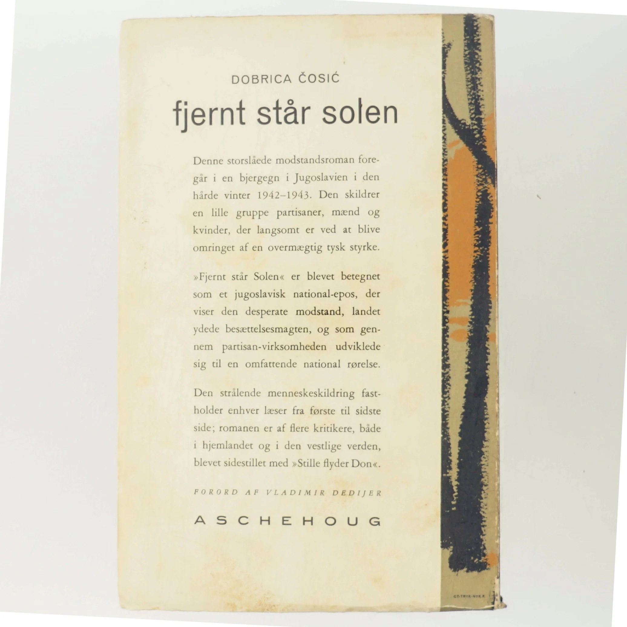 Fjernt står solen af Dobrica Ćosić (Bog)