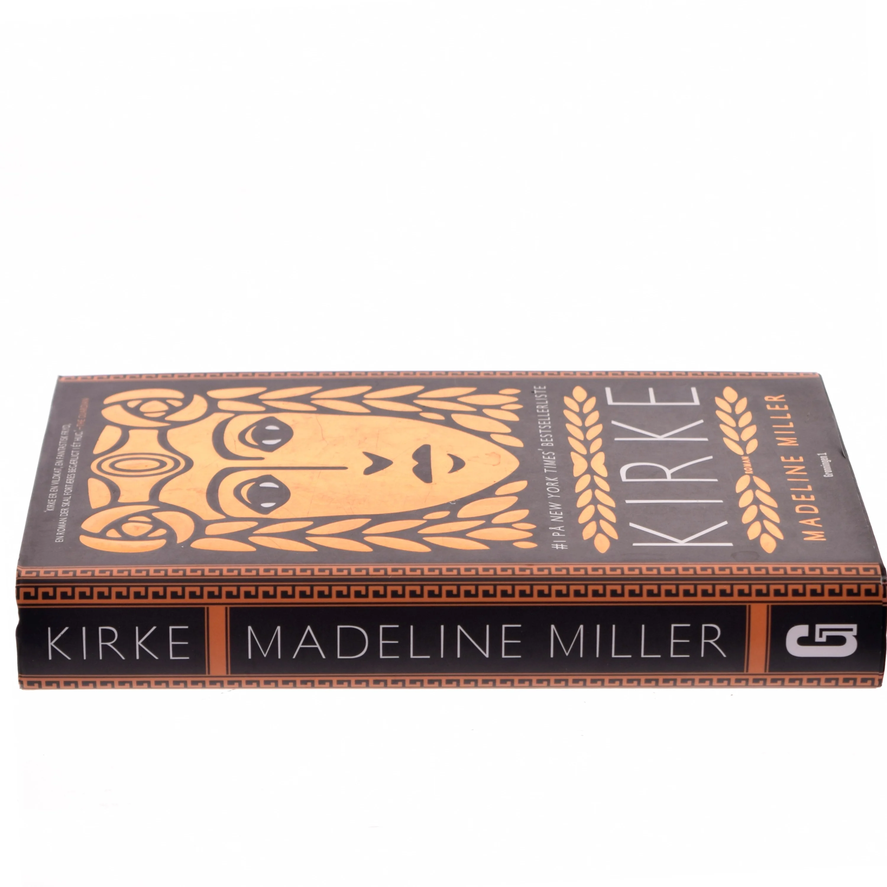 Kirke : roman af Madeline Miller (f. 1978) (Bog)